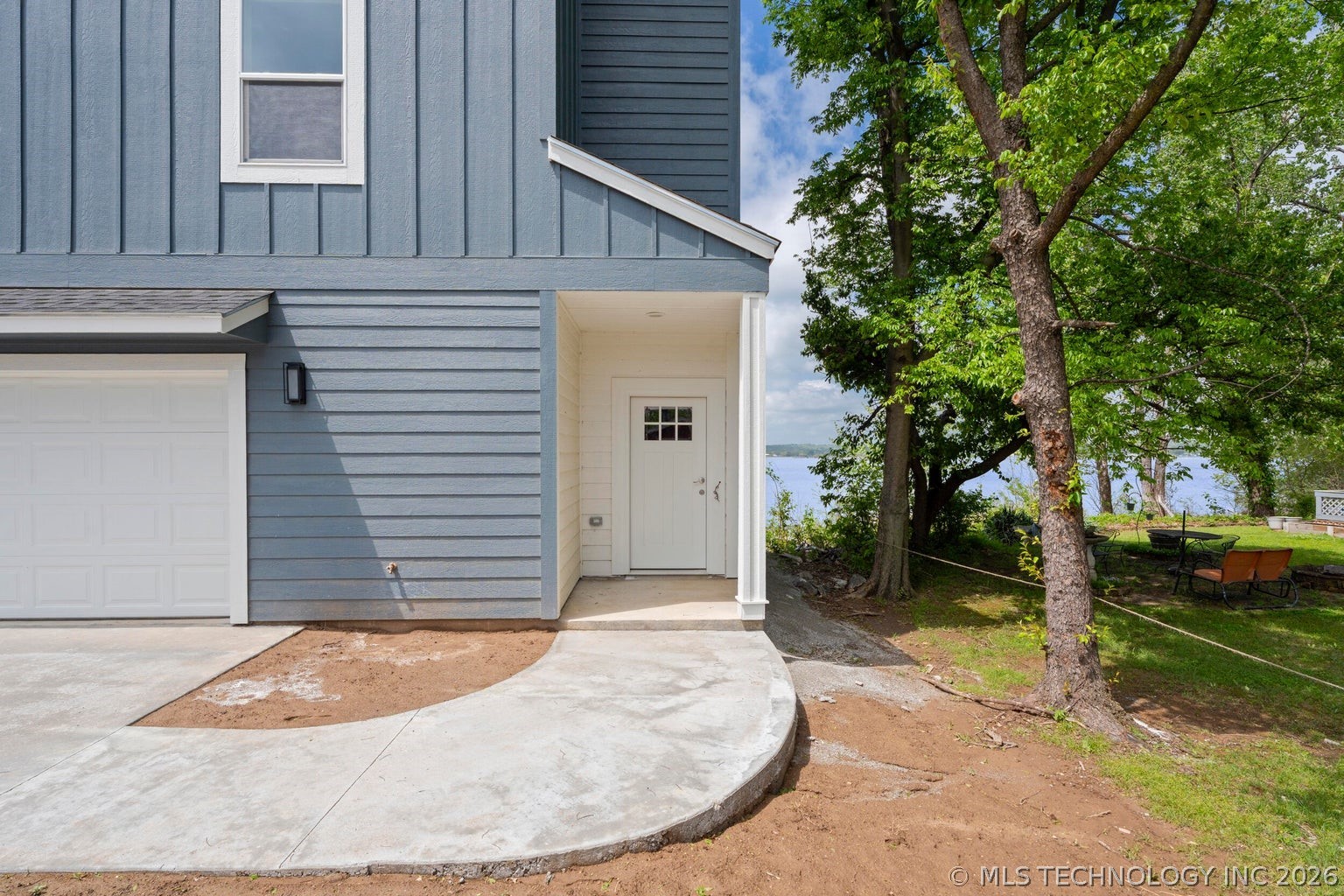 1664 Pin Oak Street Property Photo 6
