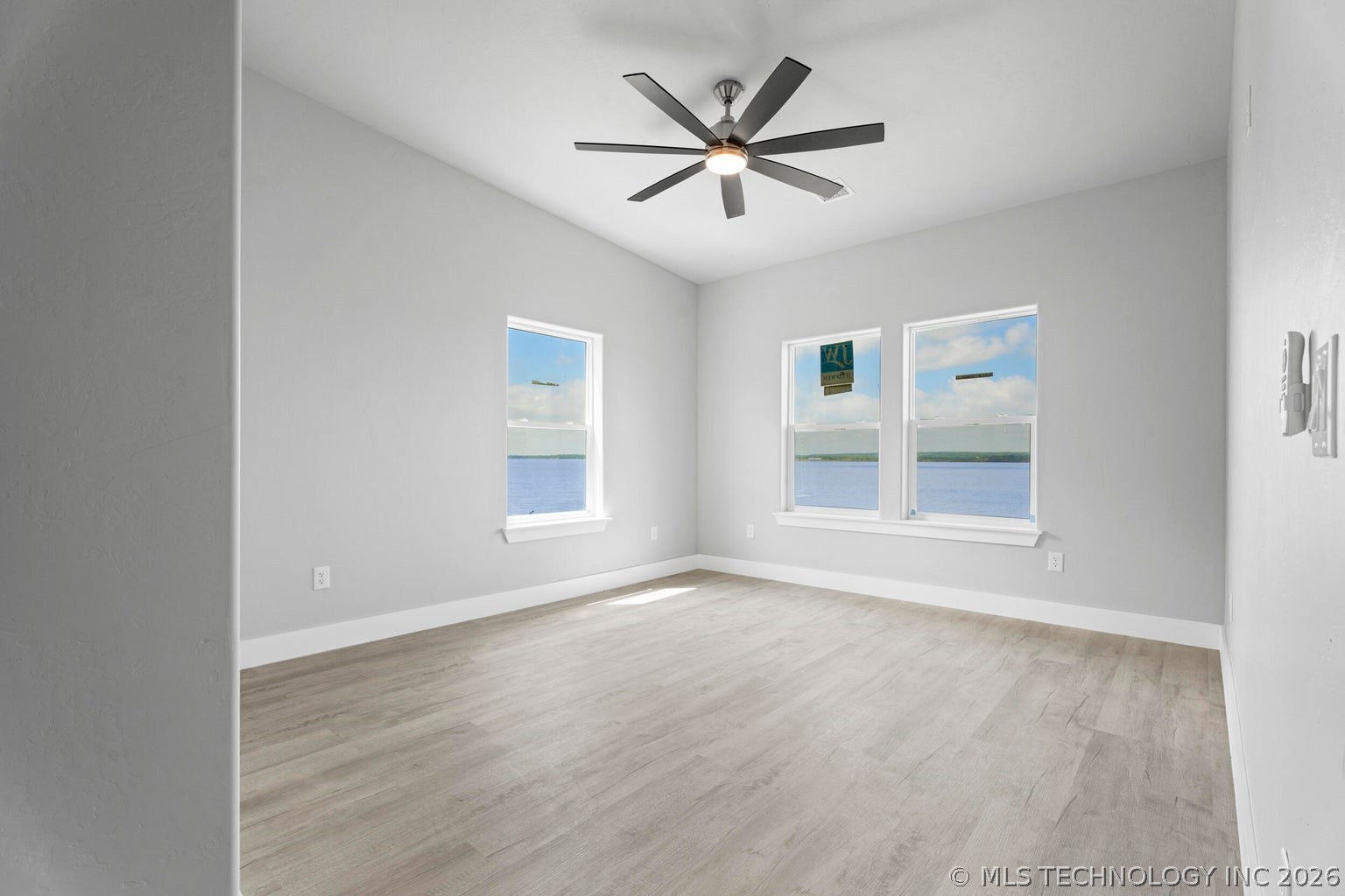 1664 Pin Oak Street Property Photo 25