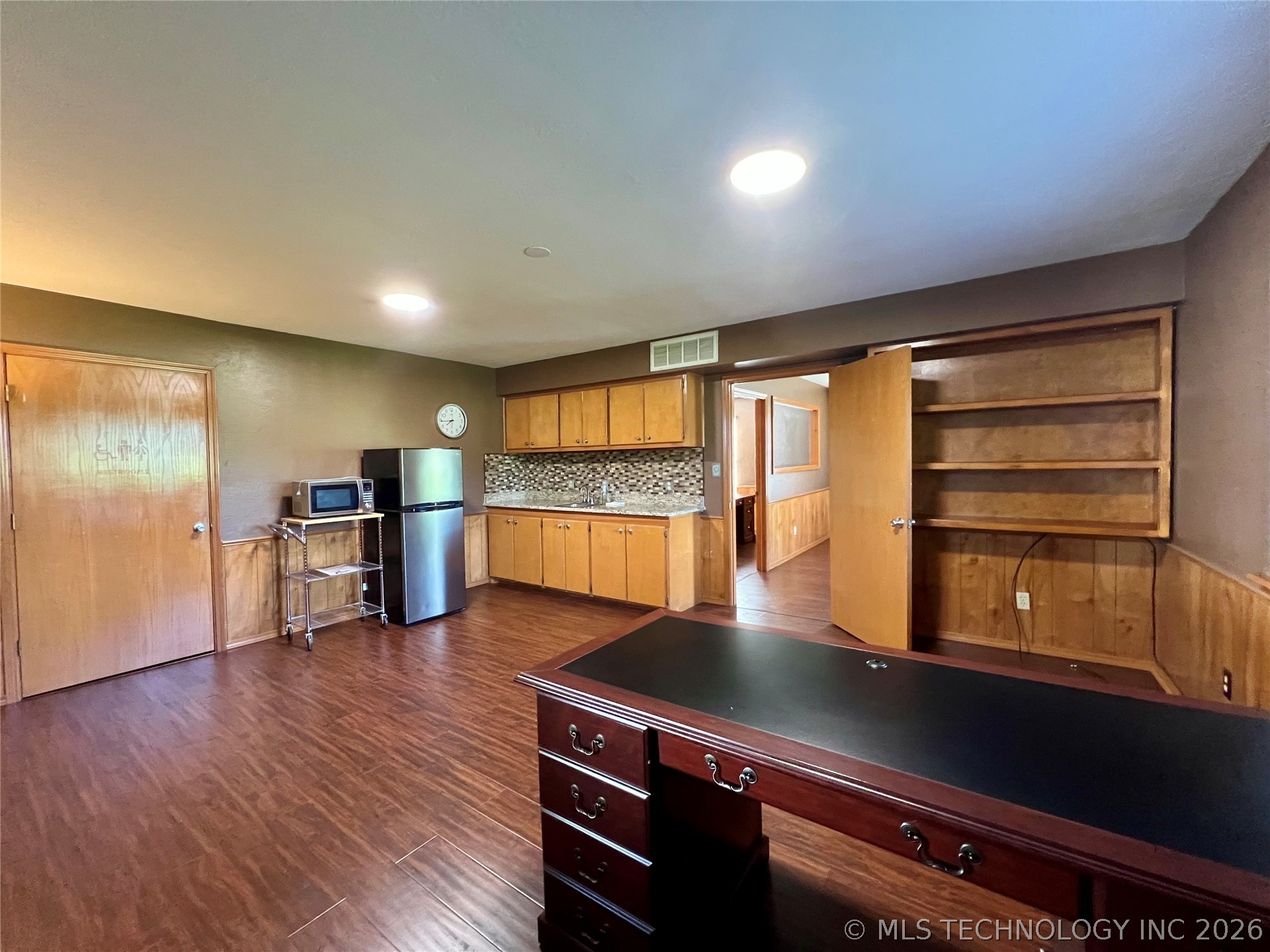 405 Highway 70a Property Photo 9