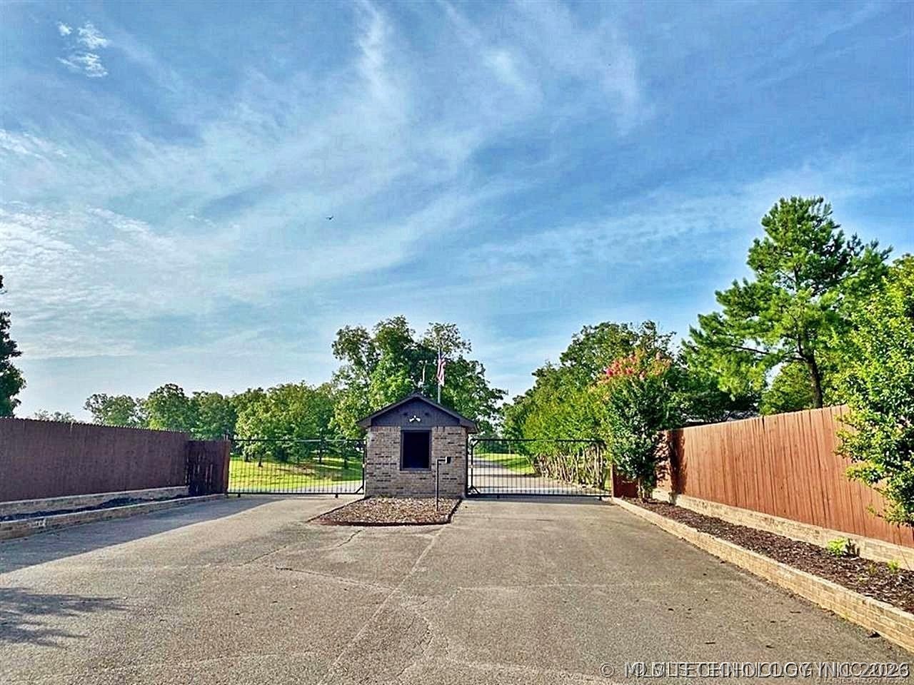 36140 S Magnolia Lane Property Photo 17