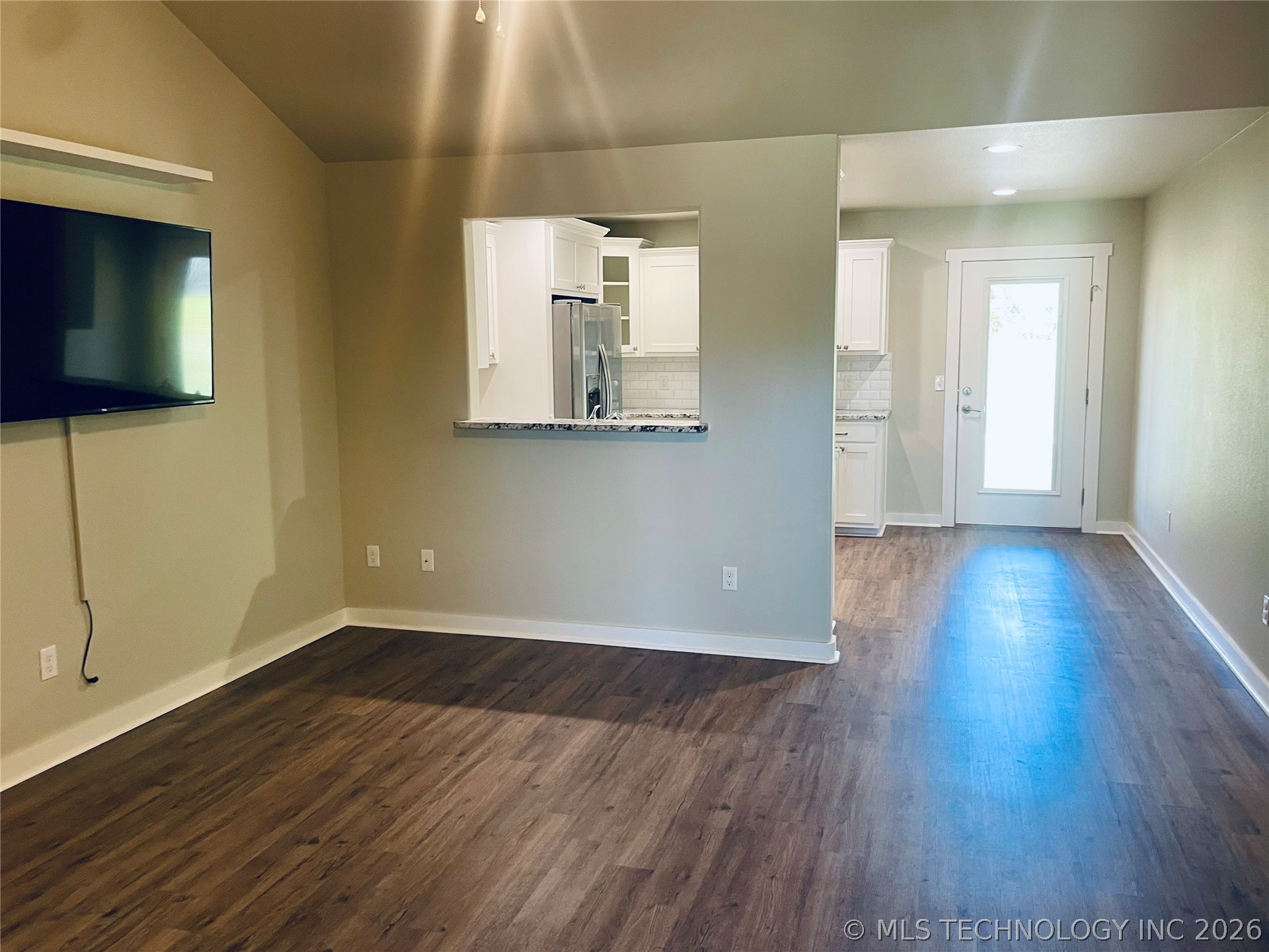 12939 W Hawthorne Lane Property Photo 8