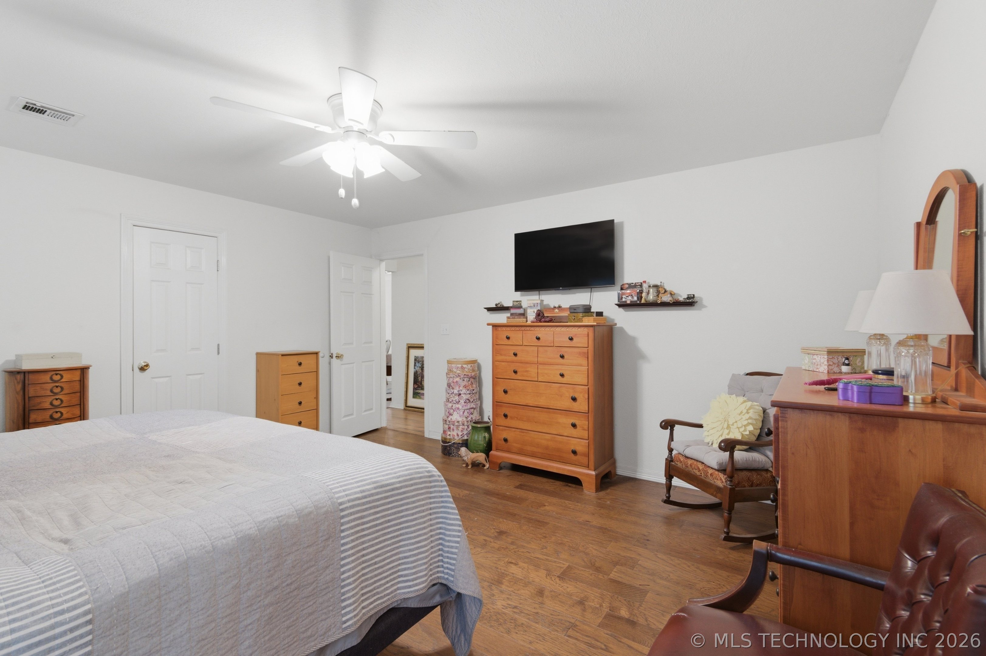 2529 S 28th Place E Property Photo 12