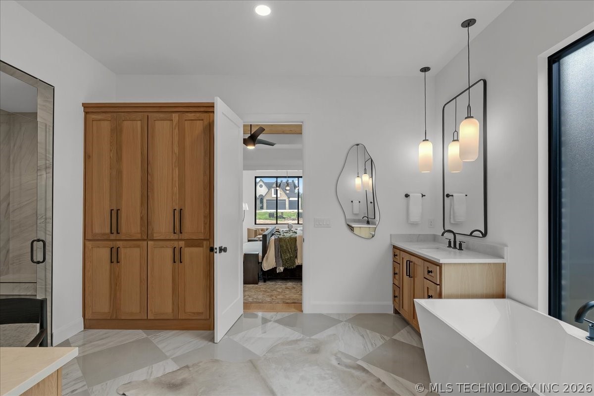 11113 S Thomas Terrace W Property Photo 28