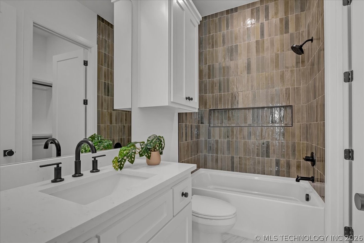 11113 S Thomas Terrace W Property Photo 37