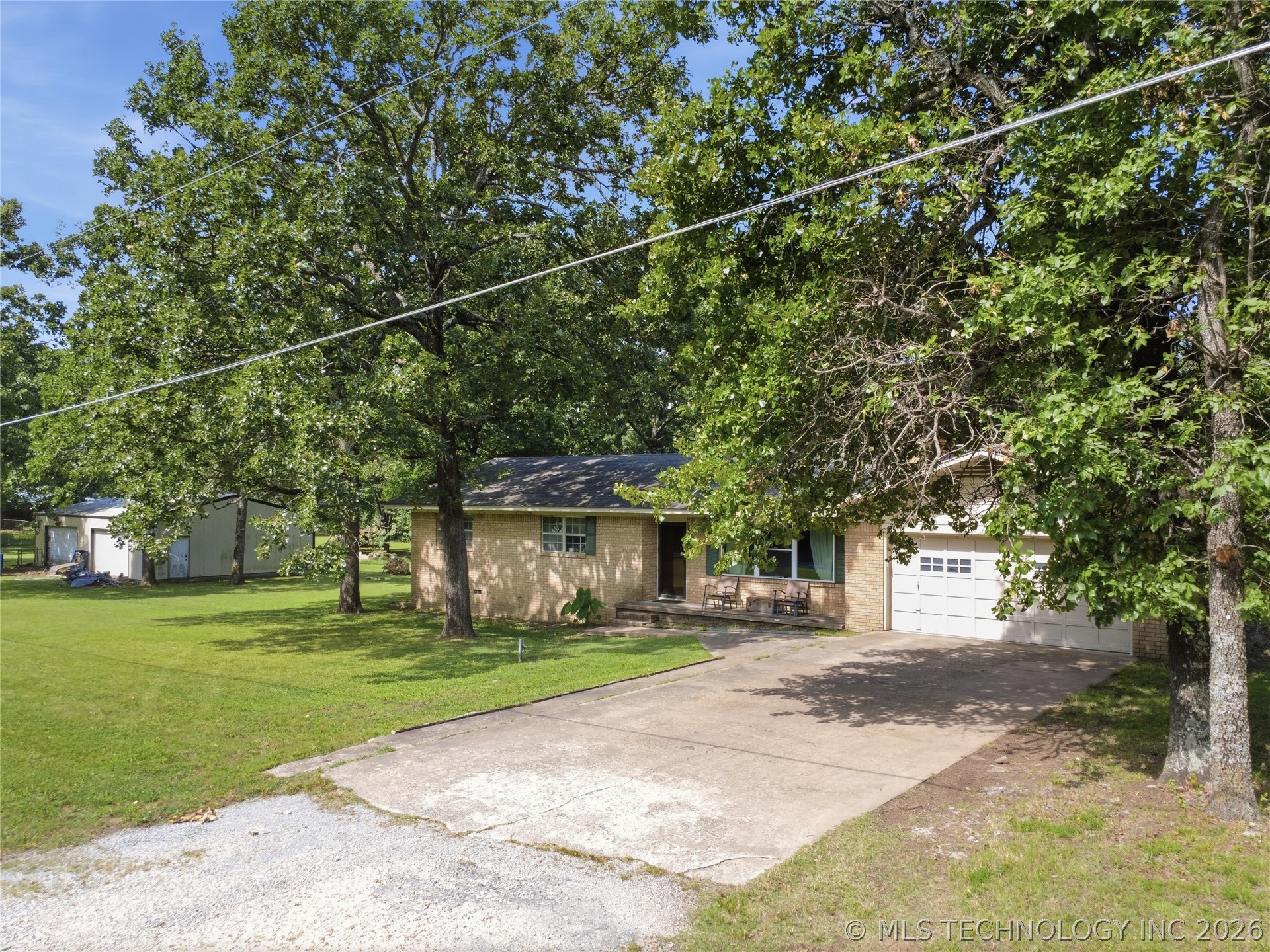 7198 S 442 Road Property Photo 2