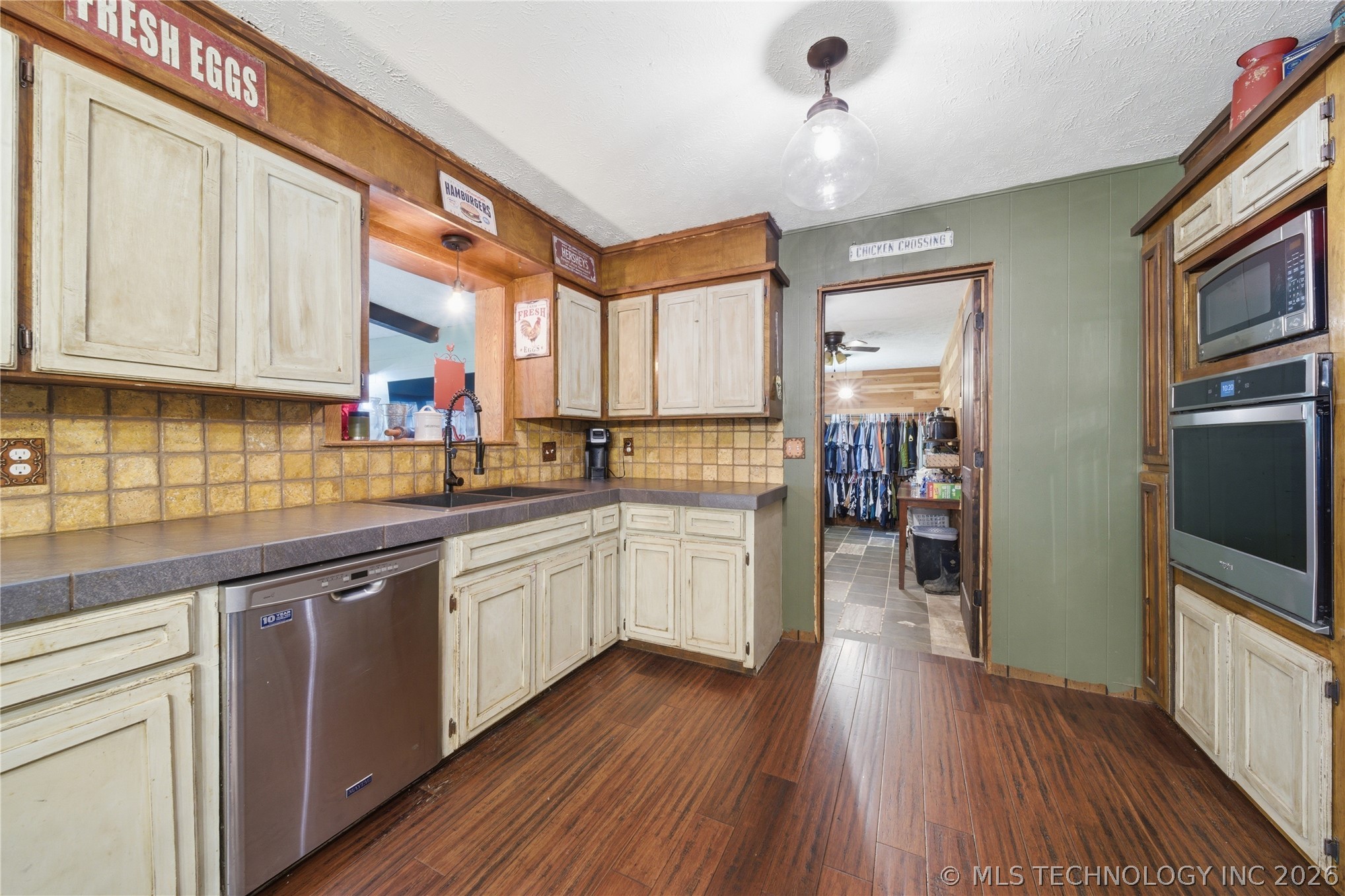 7198 S 442 Road Property Photo 10