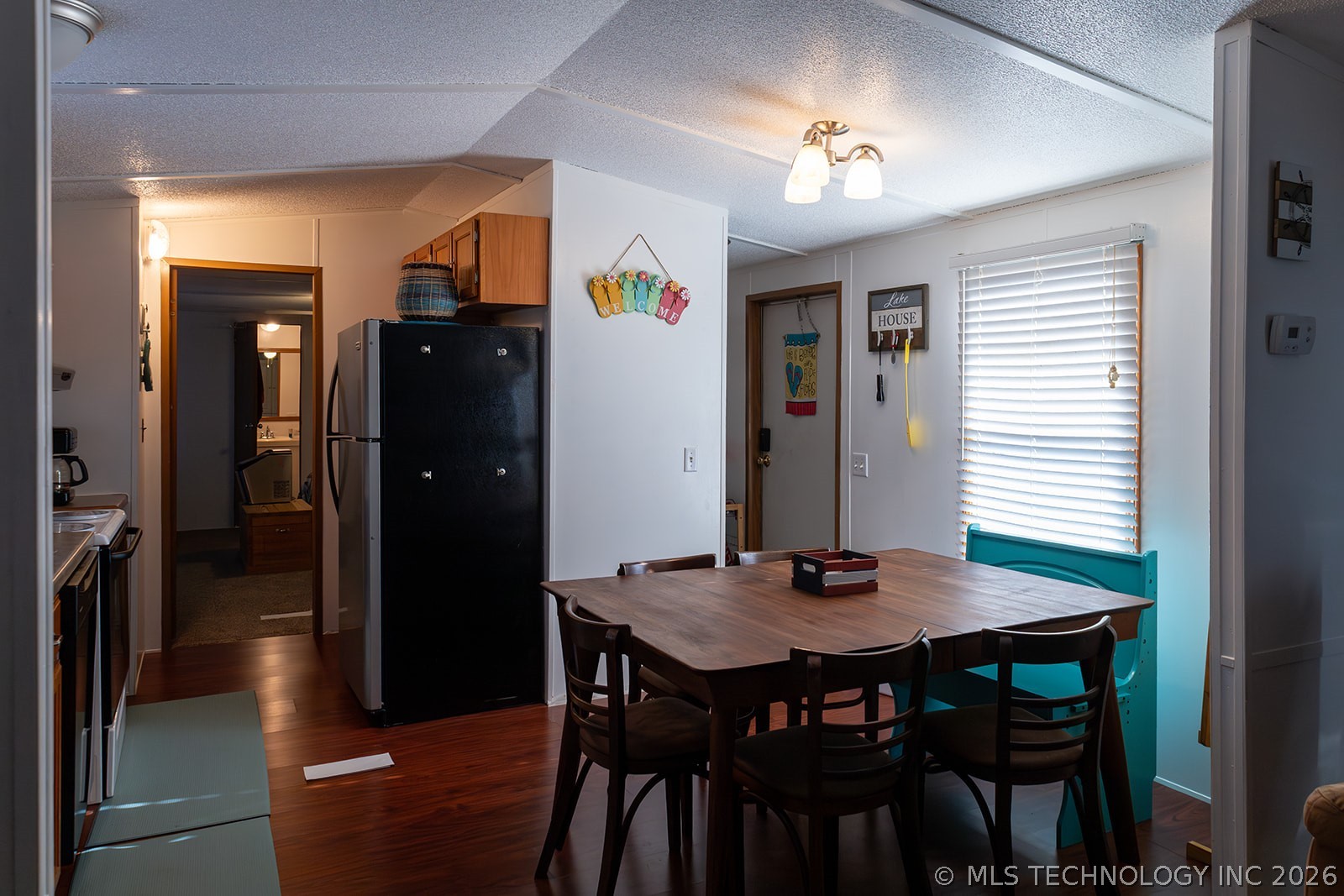 7208 Sunset Circle Property Photo 3