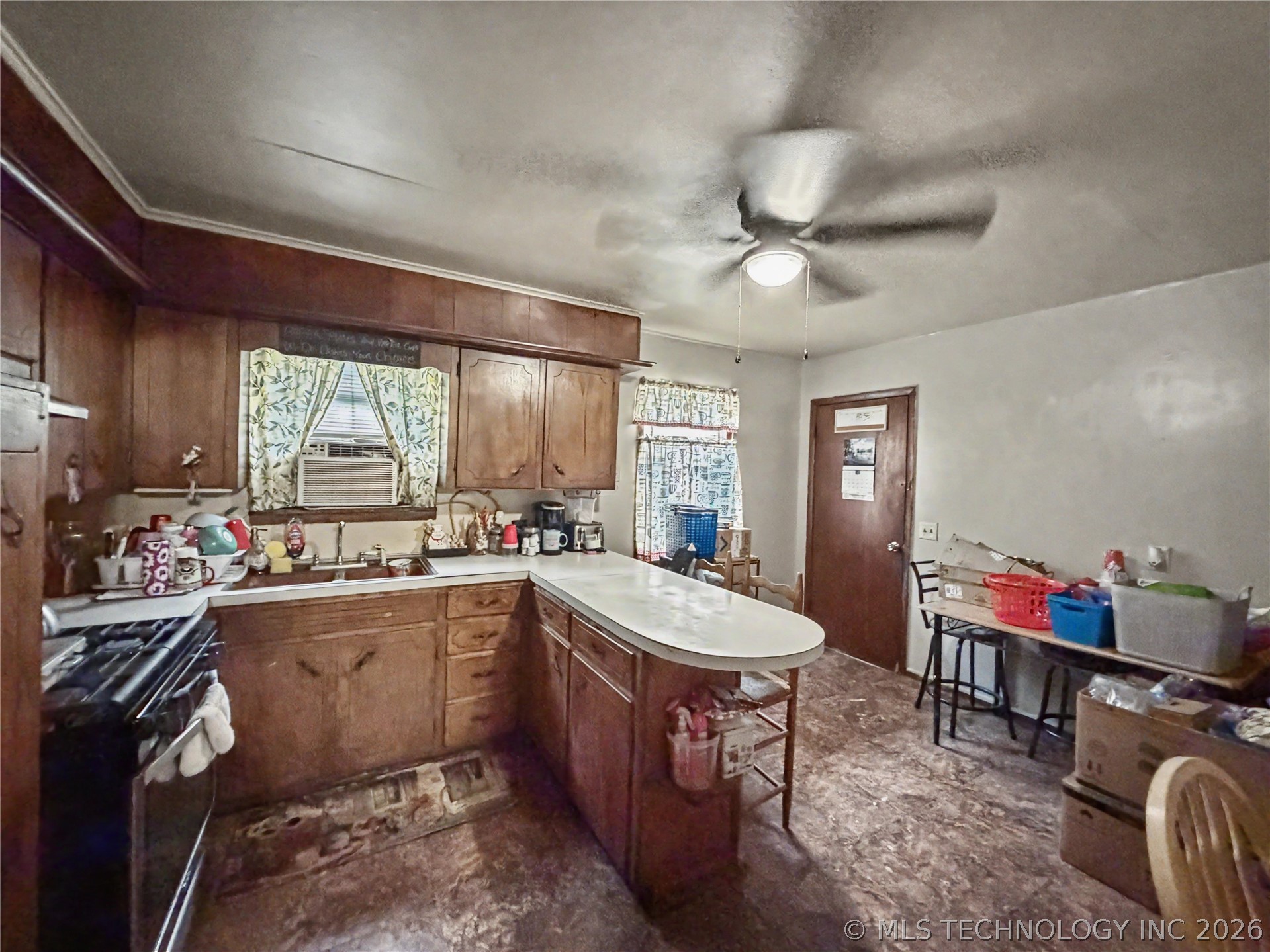 1306 Stickross Mountain Road Property Photo 8