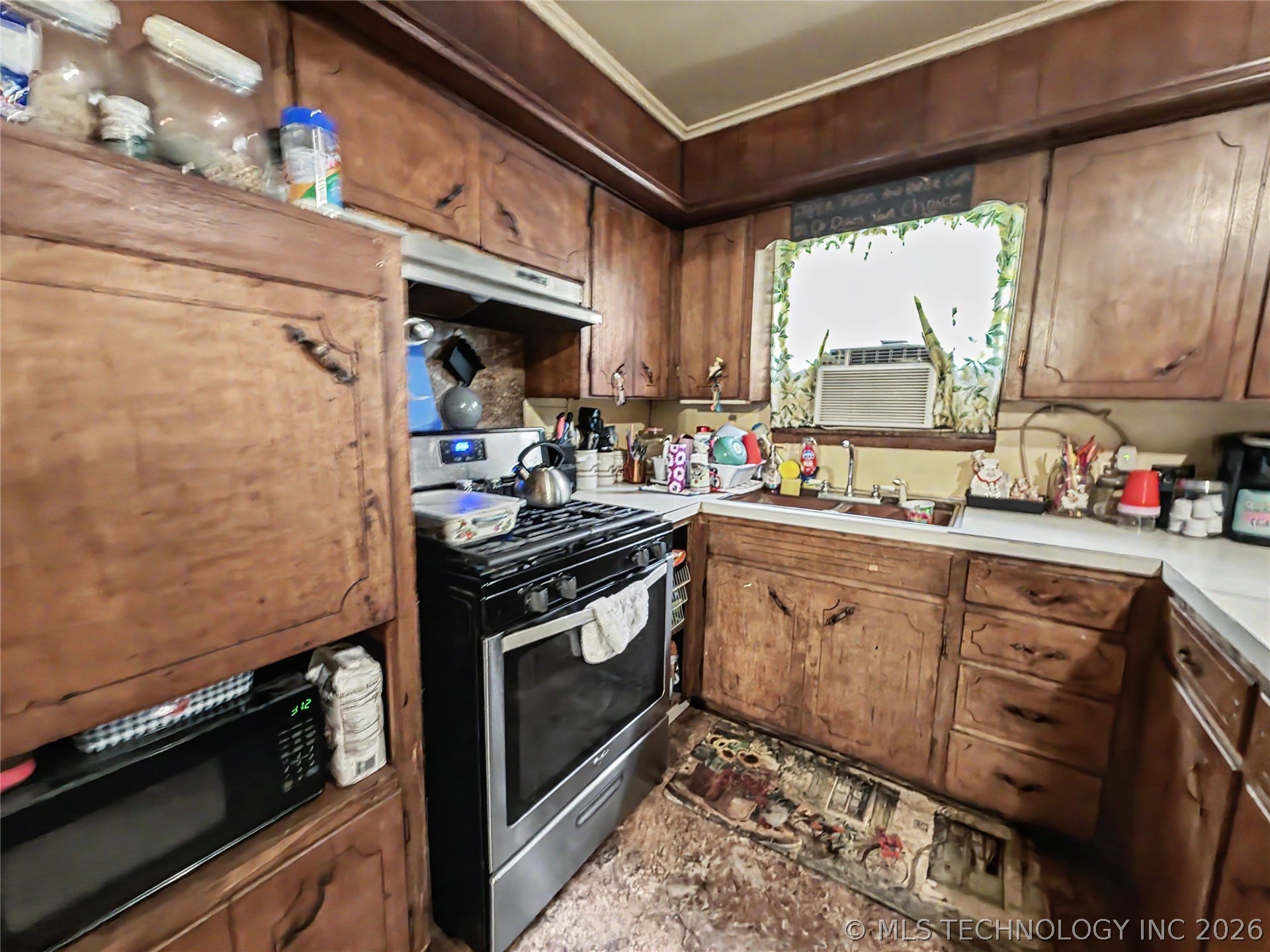 1306 Stickross Mountain Road Property Photo 11