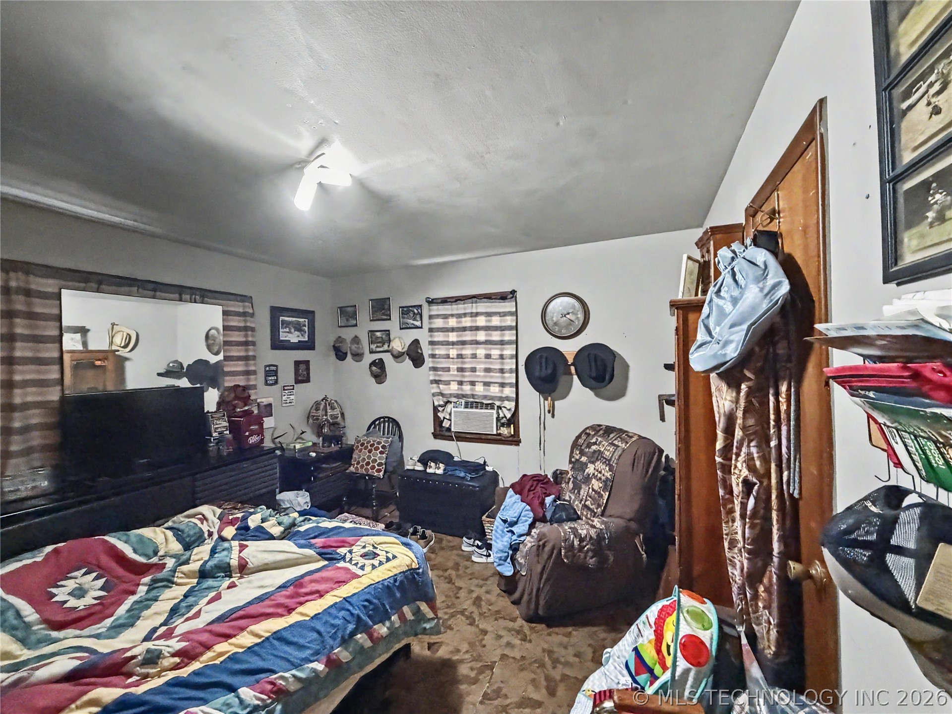 1306 Stickross Mountain Road Property Photo 14