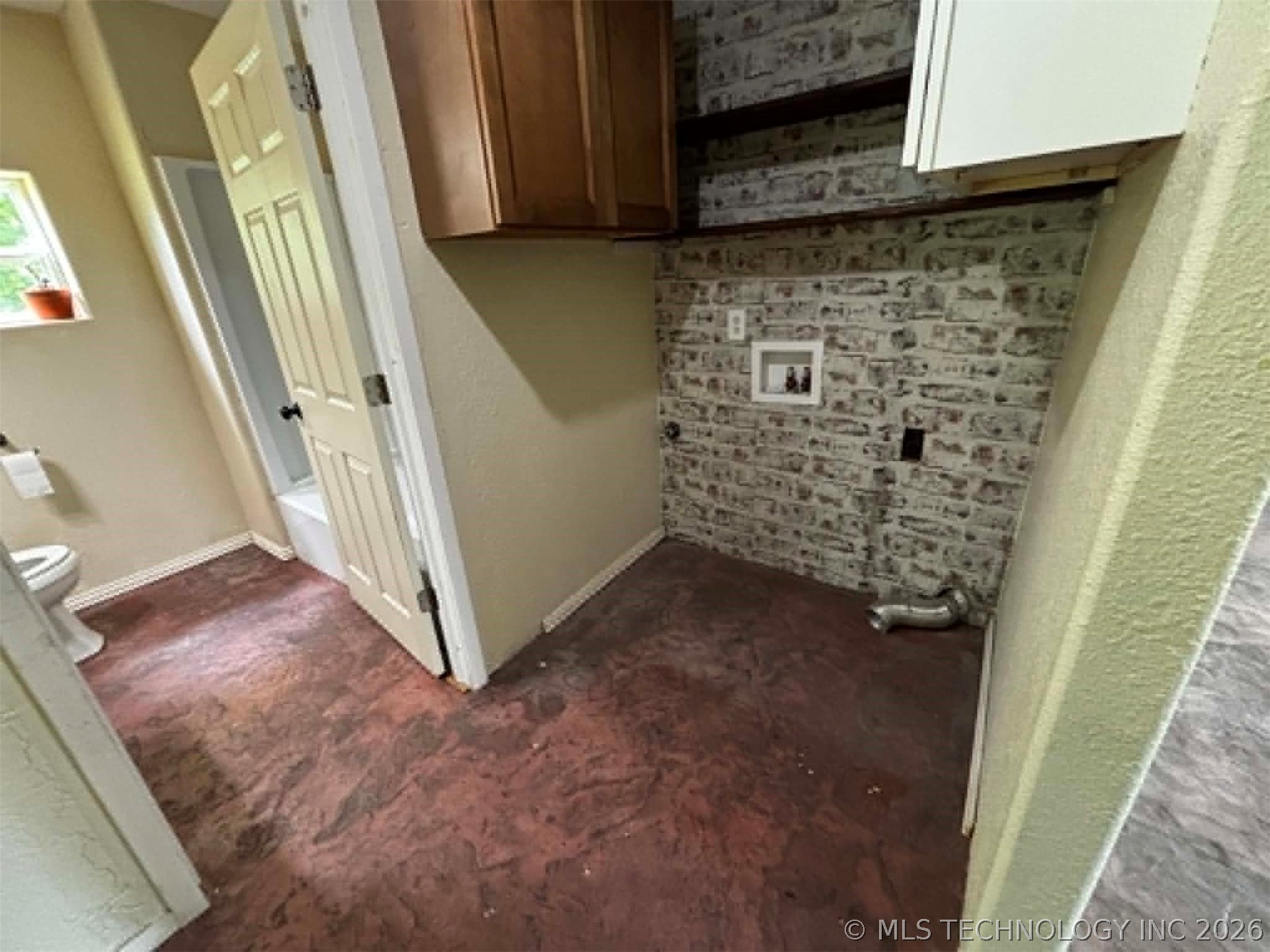 552 S 4th Street Property Photo 7