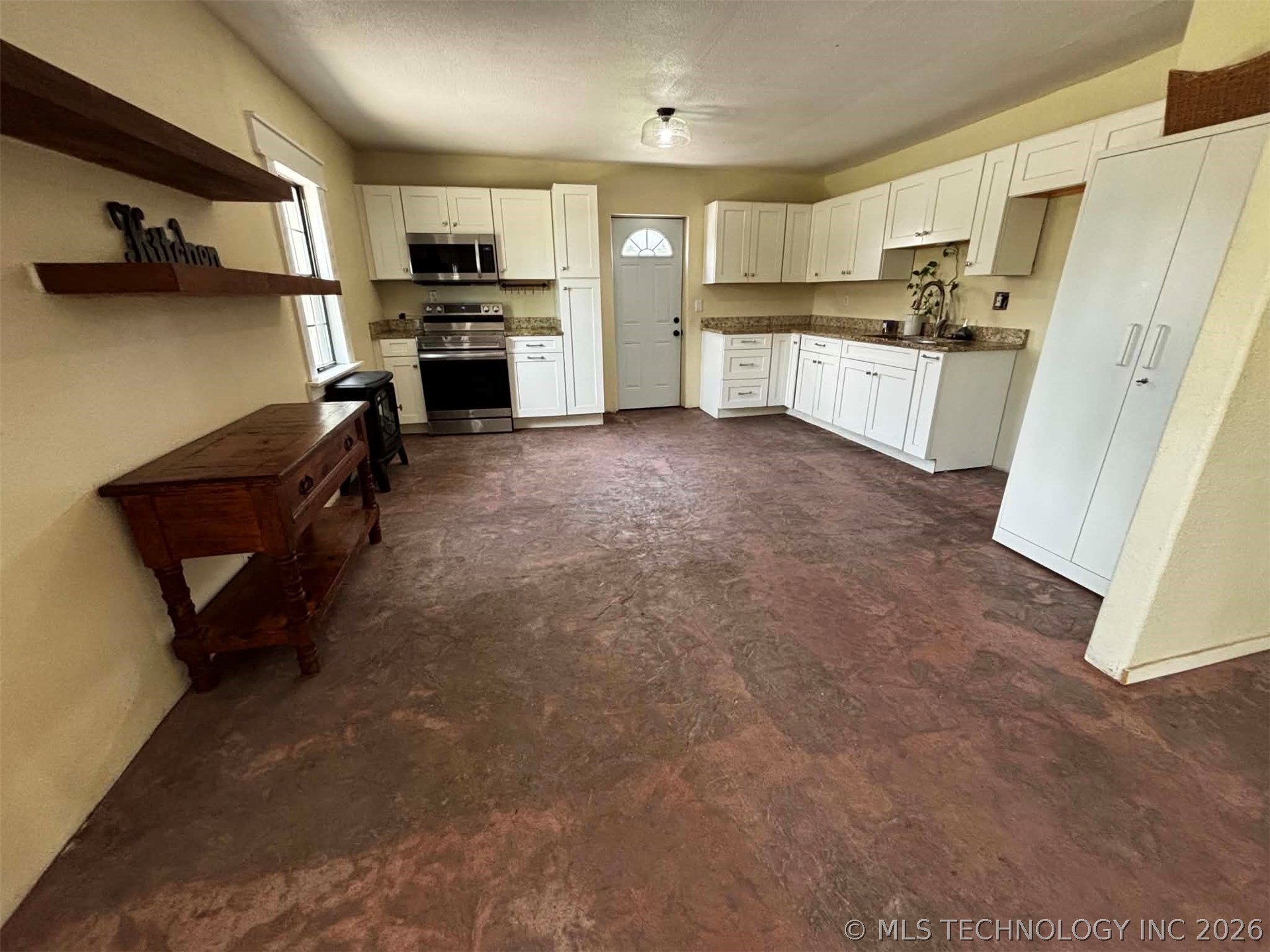 552 S 4th Street Property Photo 11