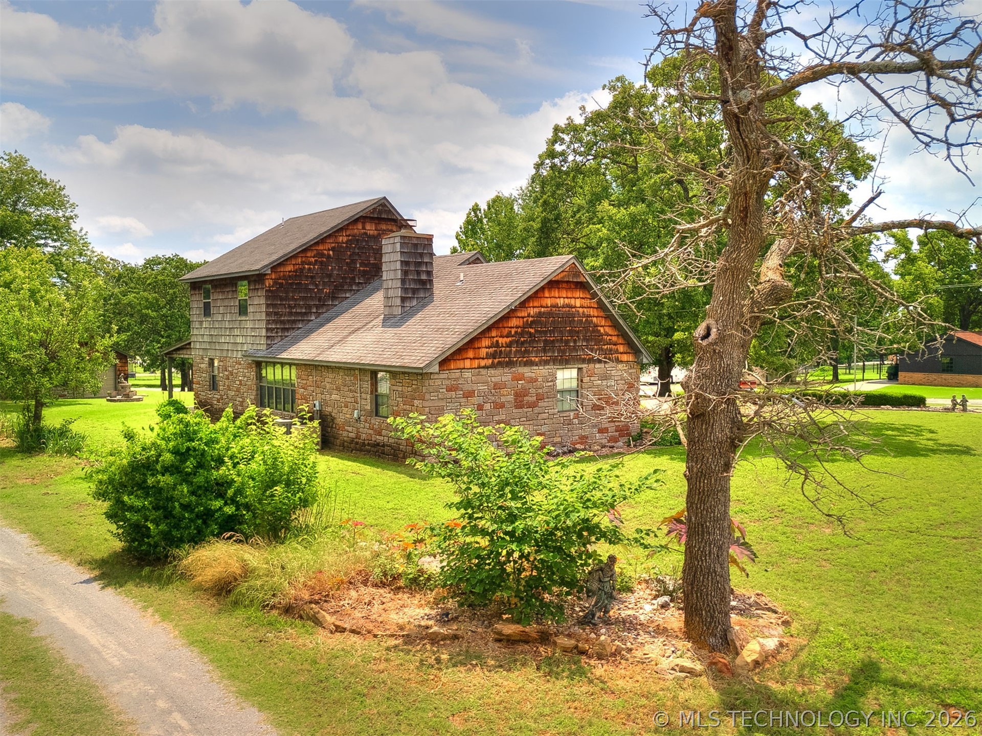 32069 Meadow Lane Property Photo 14