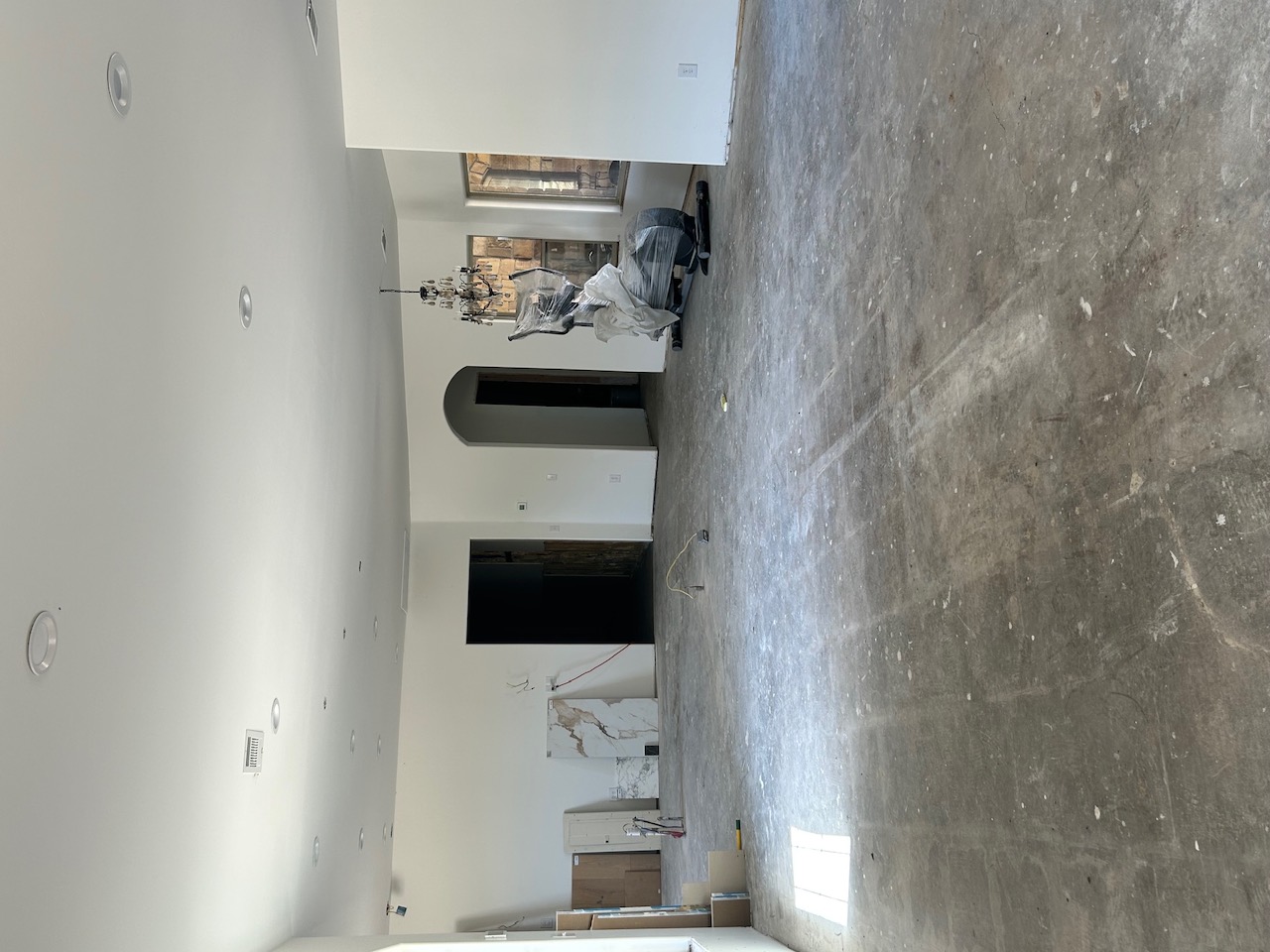 4121 N Commerce Street Property Photo 9