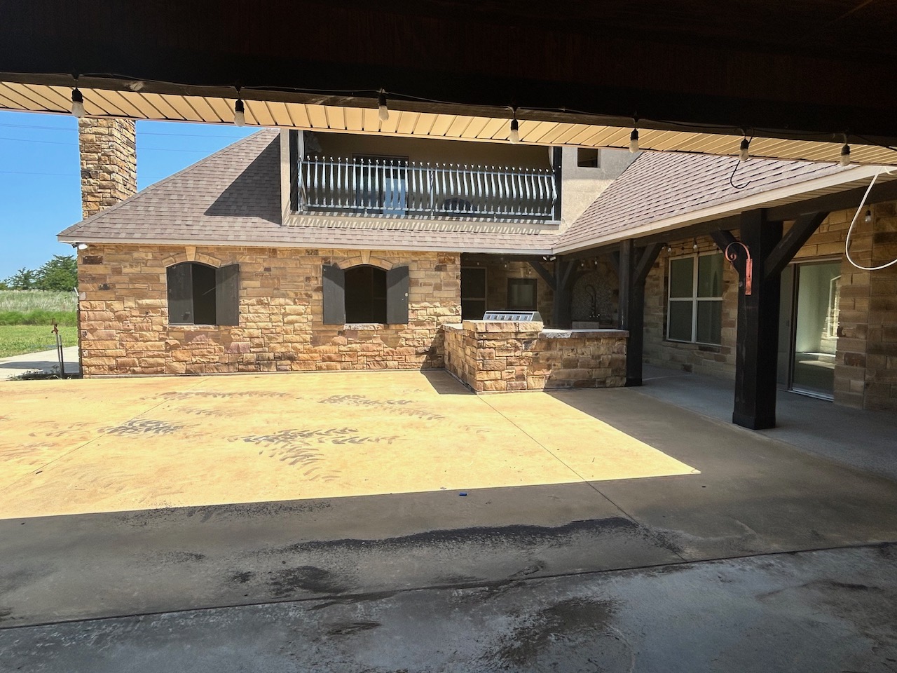 4121 N Commerce Street Property Photo 17