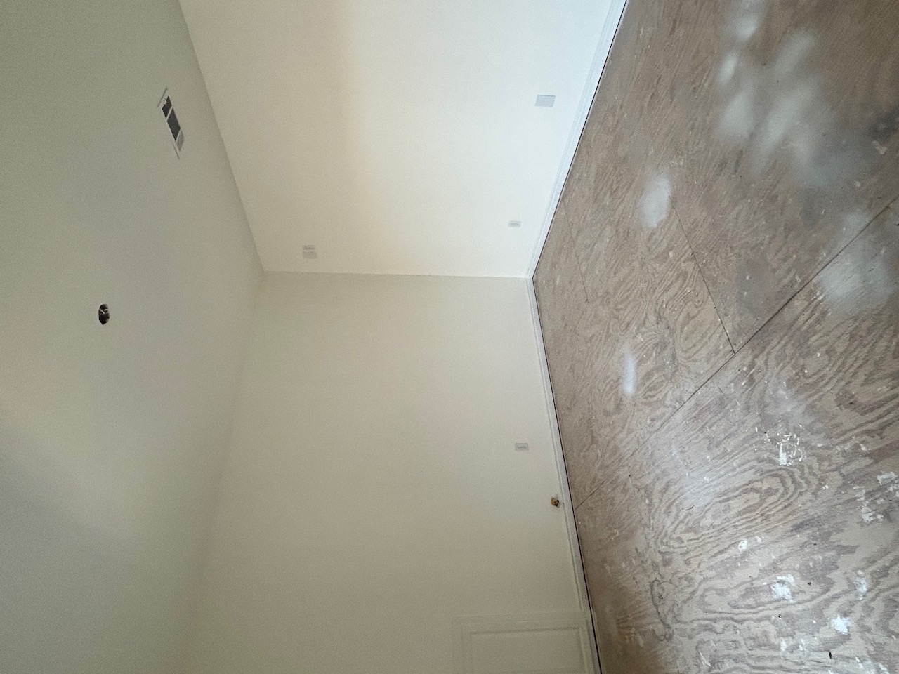 4121 N Commerce Street Property Photo 30