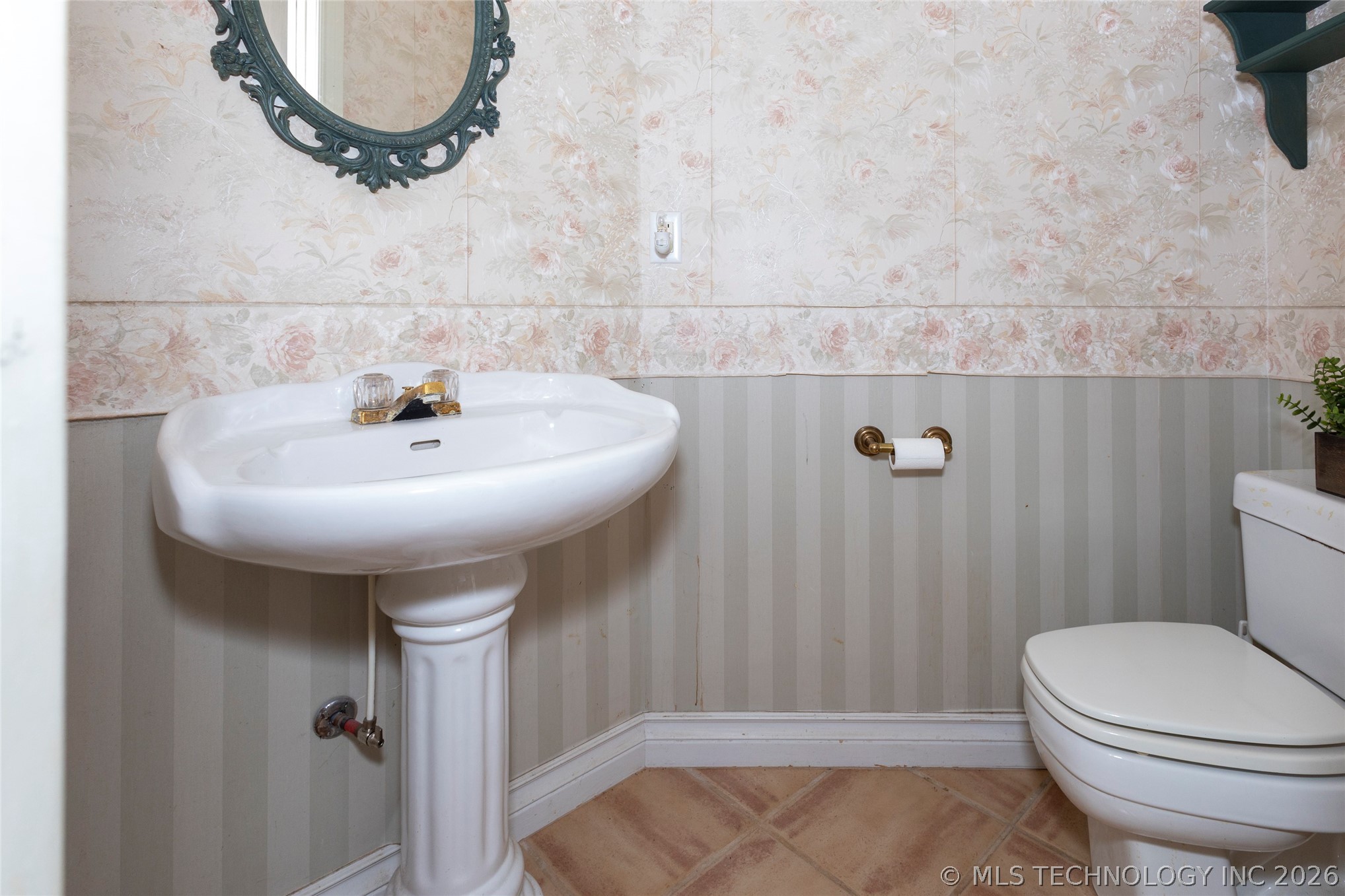 10211 E 2020 Property Photo 36