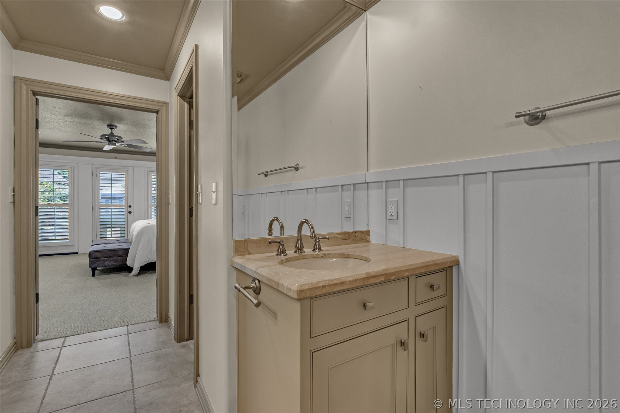 3427 E 87th Place Property Photo 27