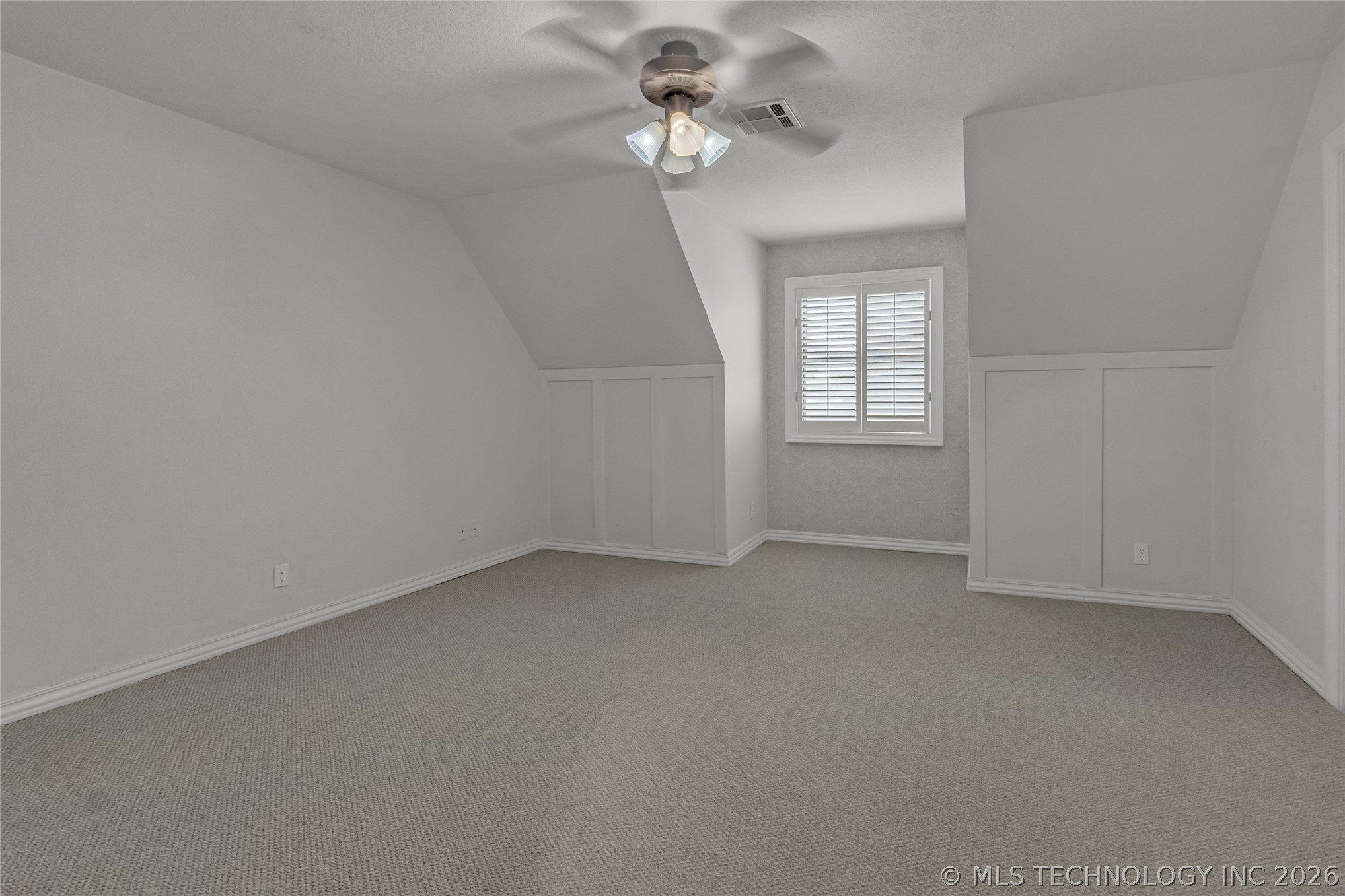 3427 E 87th Place Property Photo 32
