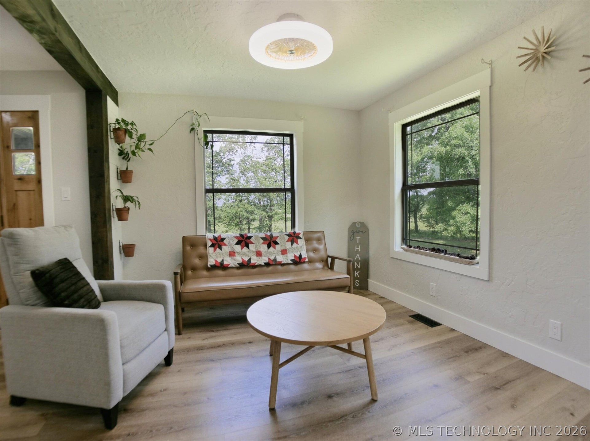 3900 S 680 Road Property Photo 11
