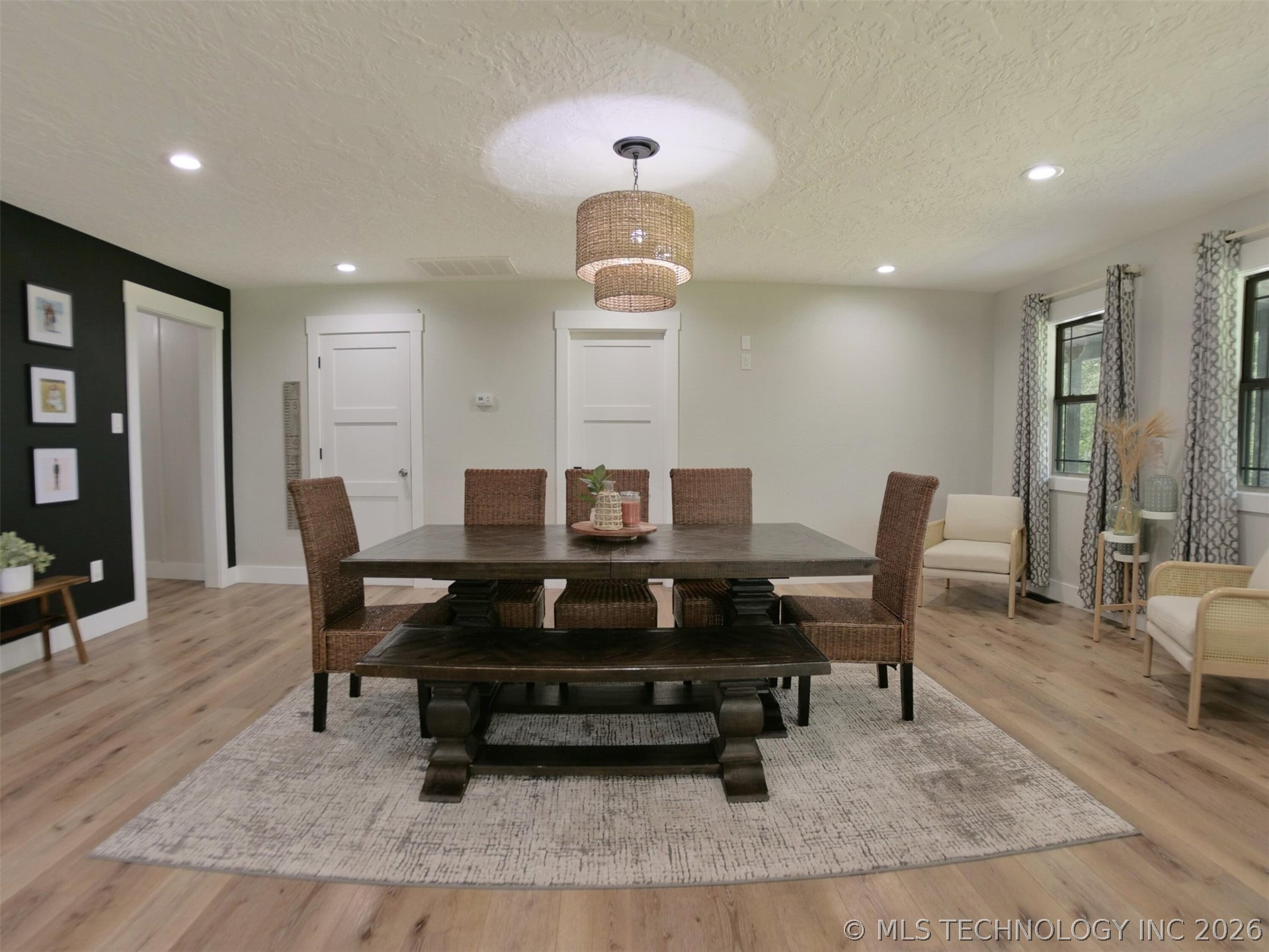 3900 S 680 Road Property Photo 12