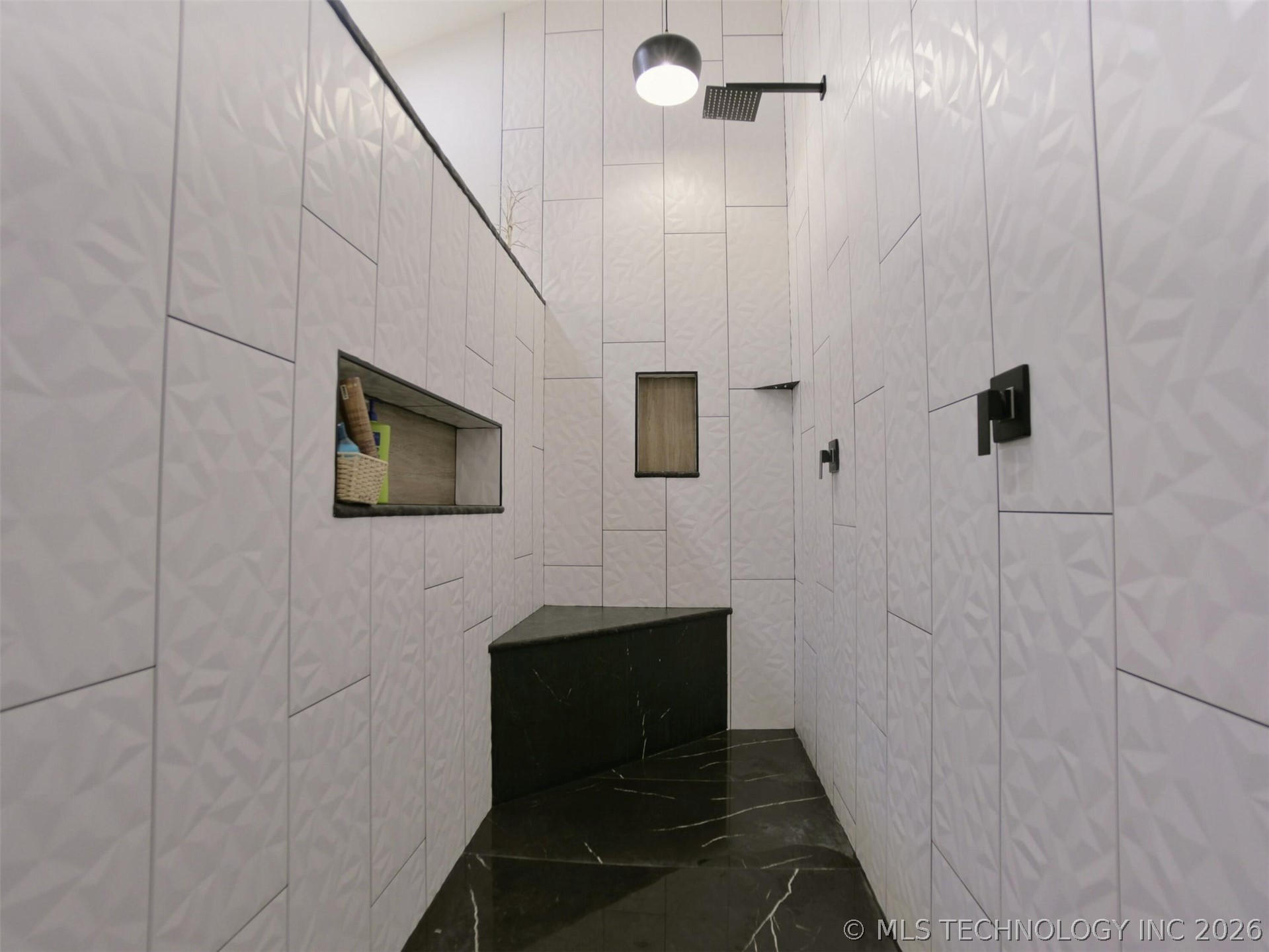 3900 S 680 Road Property Photo 28