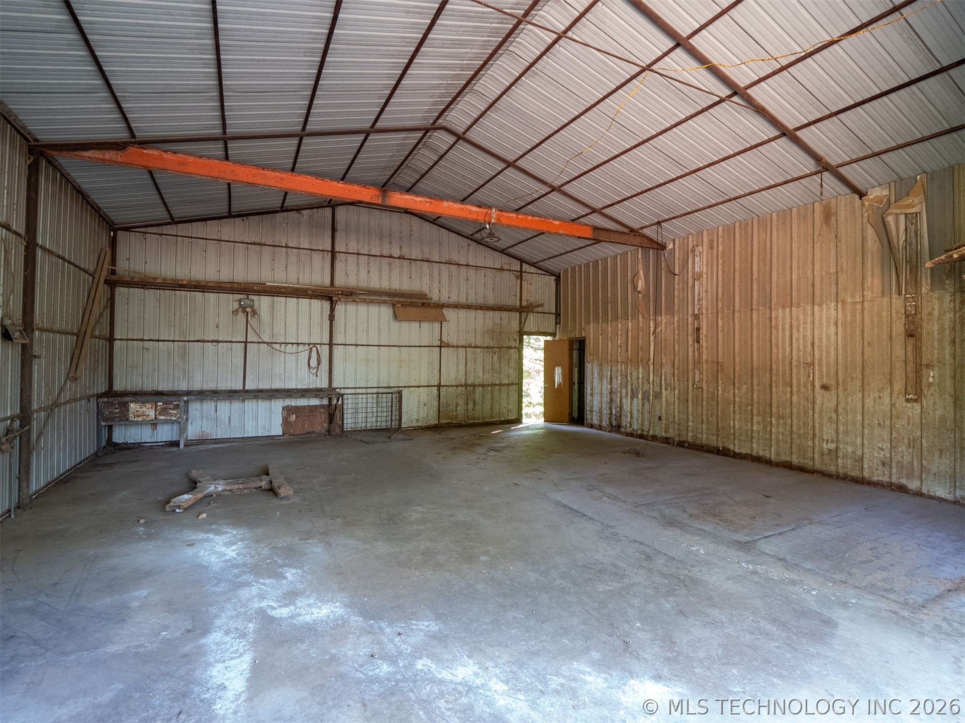 410205 E 1910 Road Property Photo 9