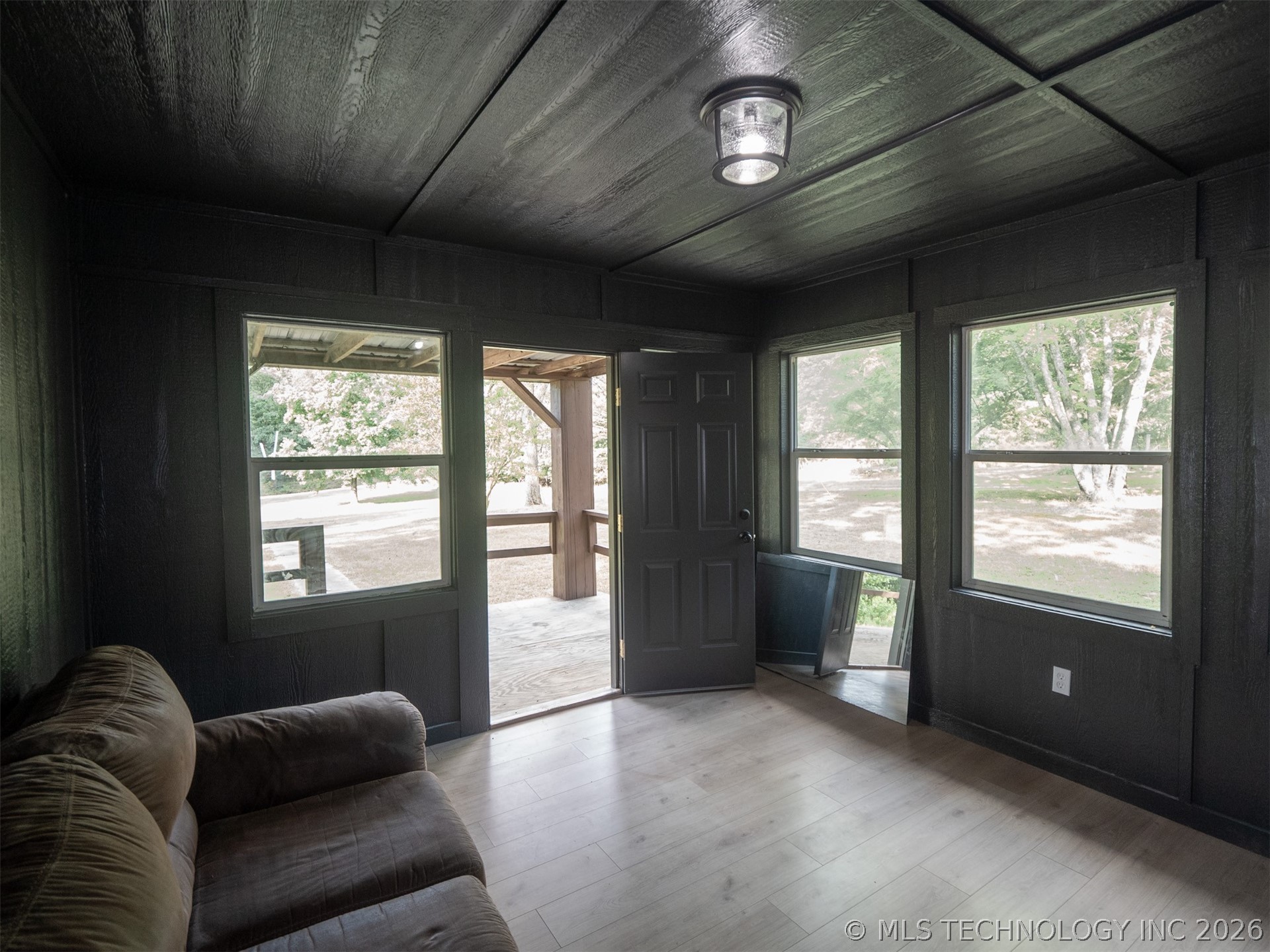 410205 E 1910 Road Property Photo 16