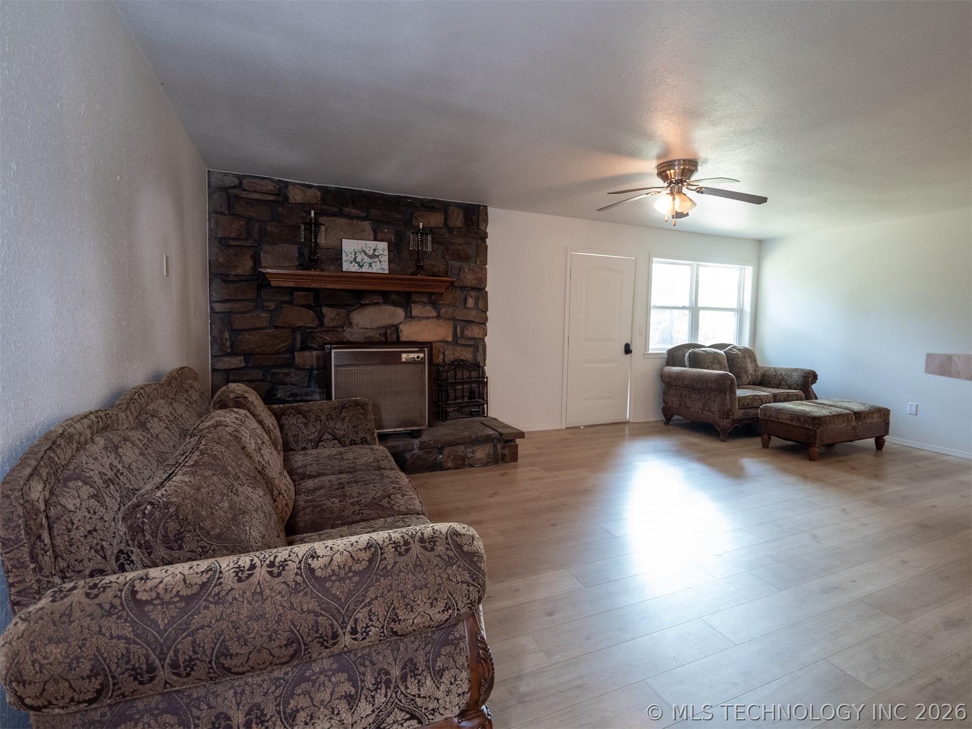 410205 E 1910 Road Property Photo 22