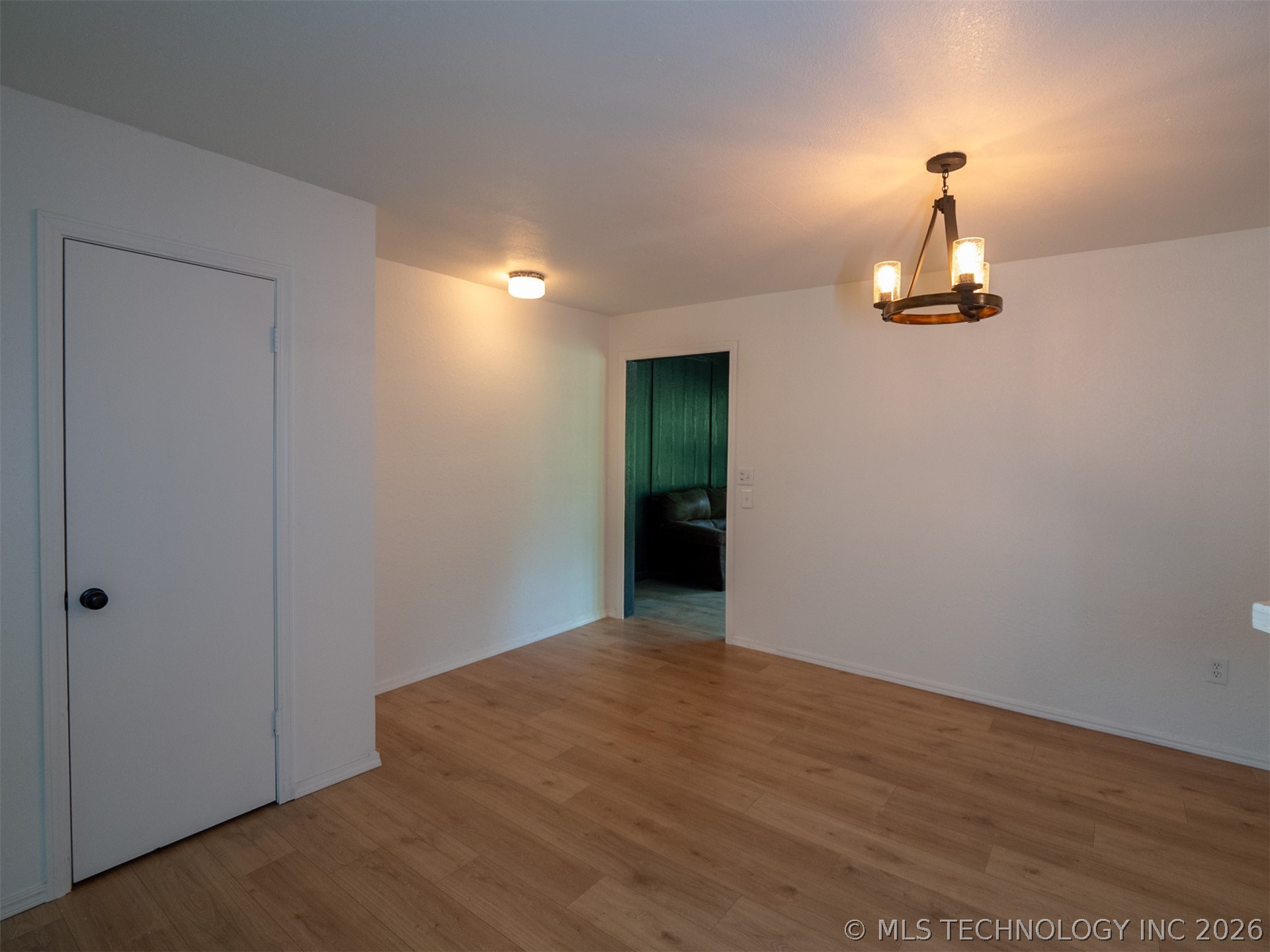410205 E 1910 Road Property Photo 29