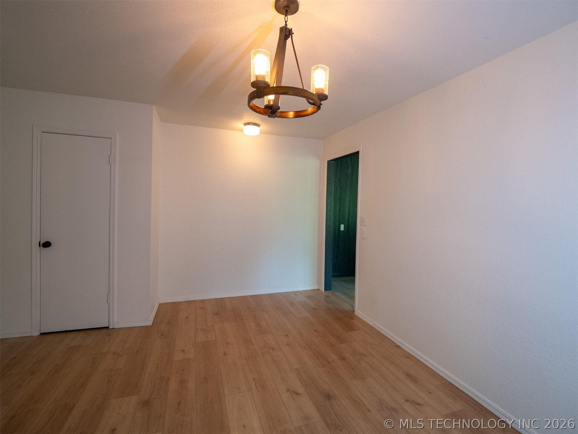 410205 E 1910 Road Property Photo 30