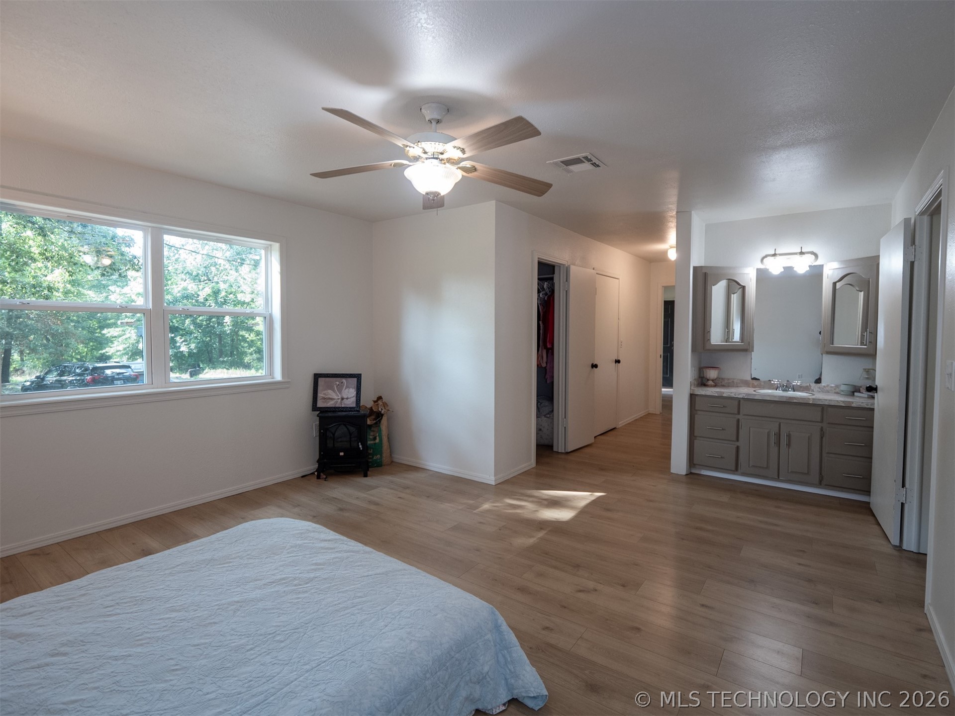 410205 E 1910 Road Property Photo 32
