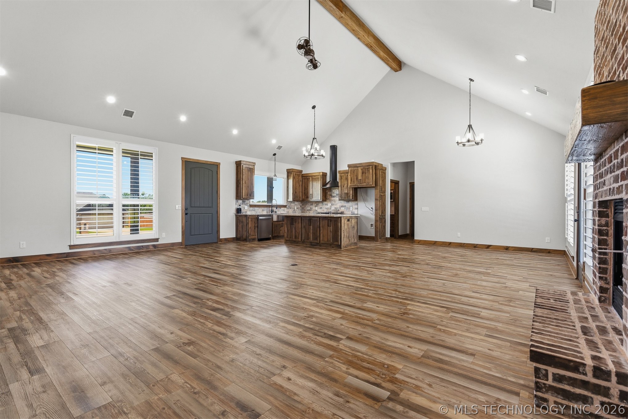 25016 Doe Creek Trail Property Photo 6