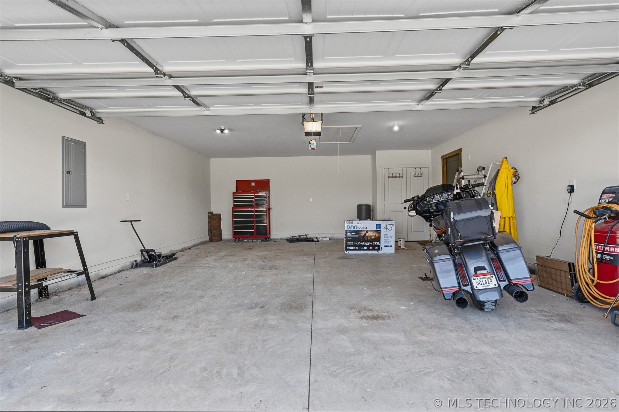 25016 Doe Creek Trail Property Photo 31