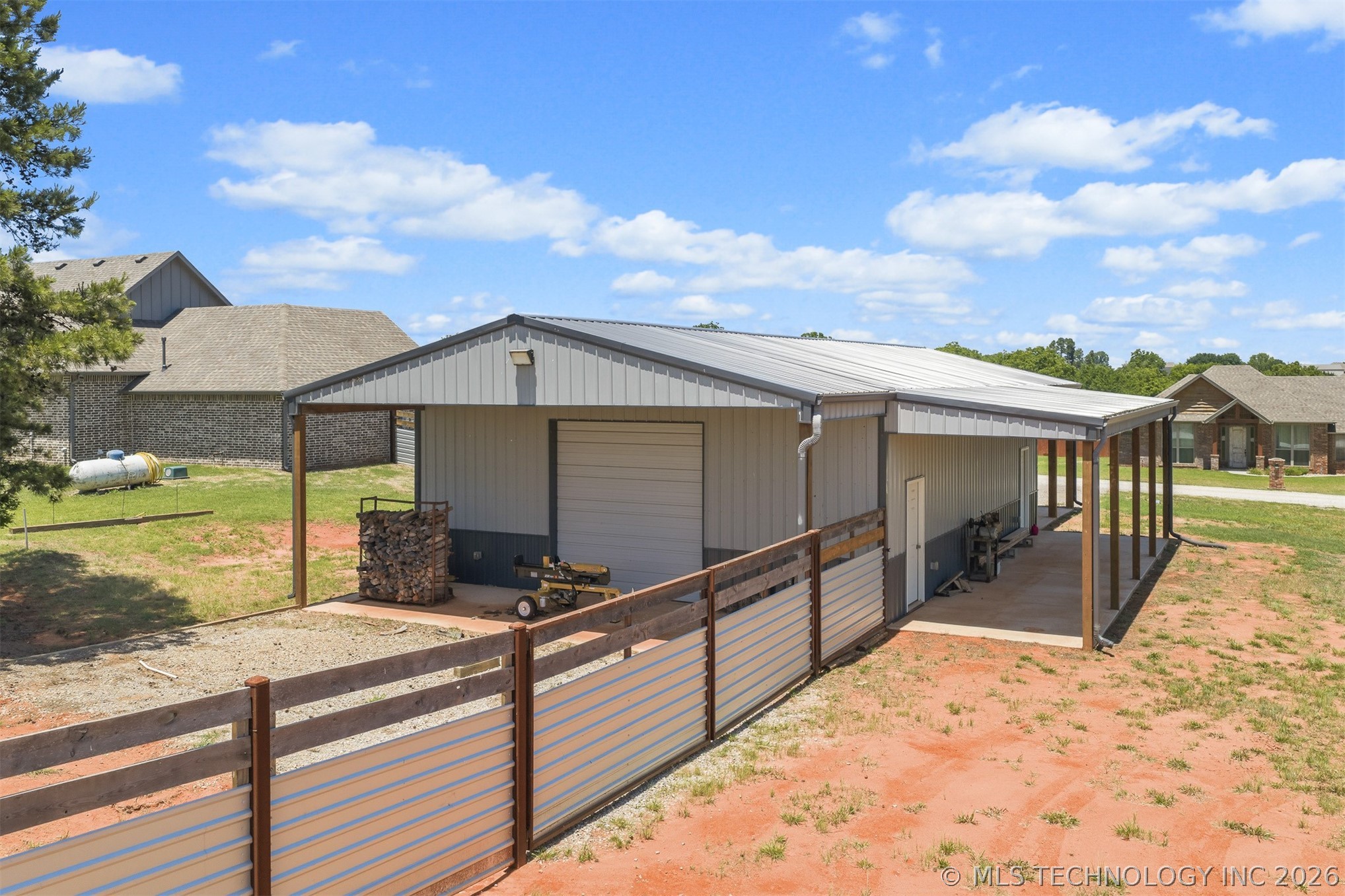 25016 Doe Creek Trail Property Photo 38