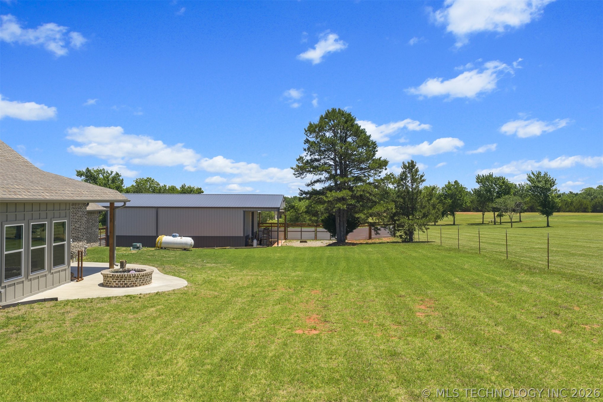 25016 Doe Creek Trail Property Photo 42