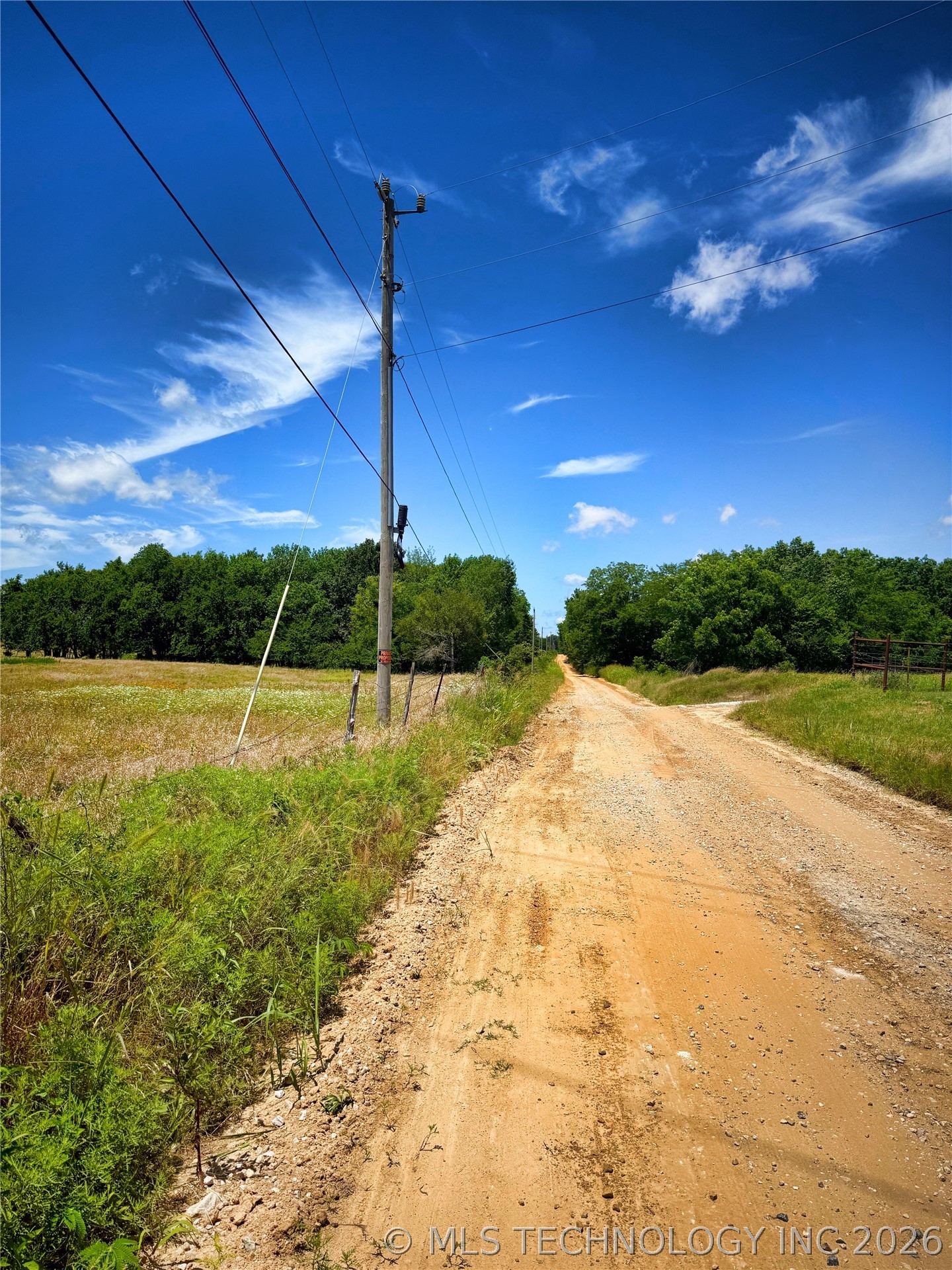 1065 Road Property Photo 5