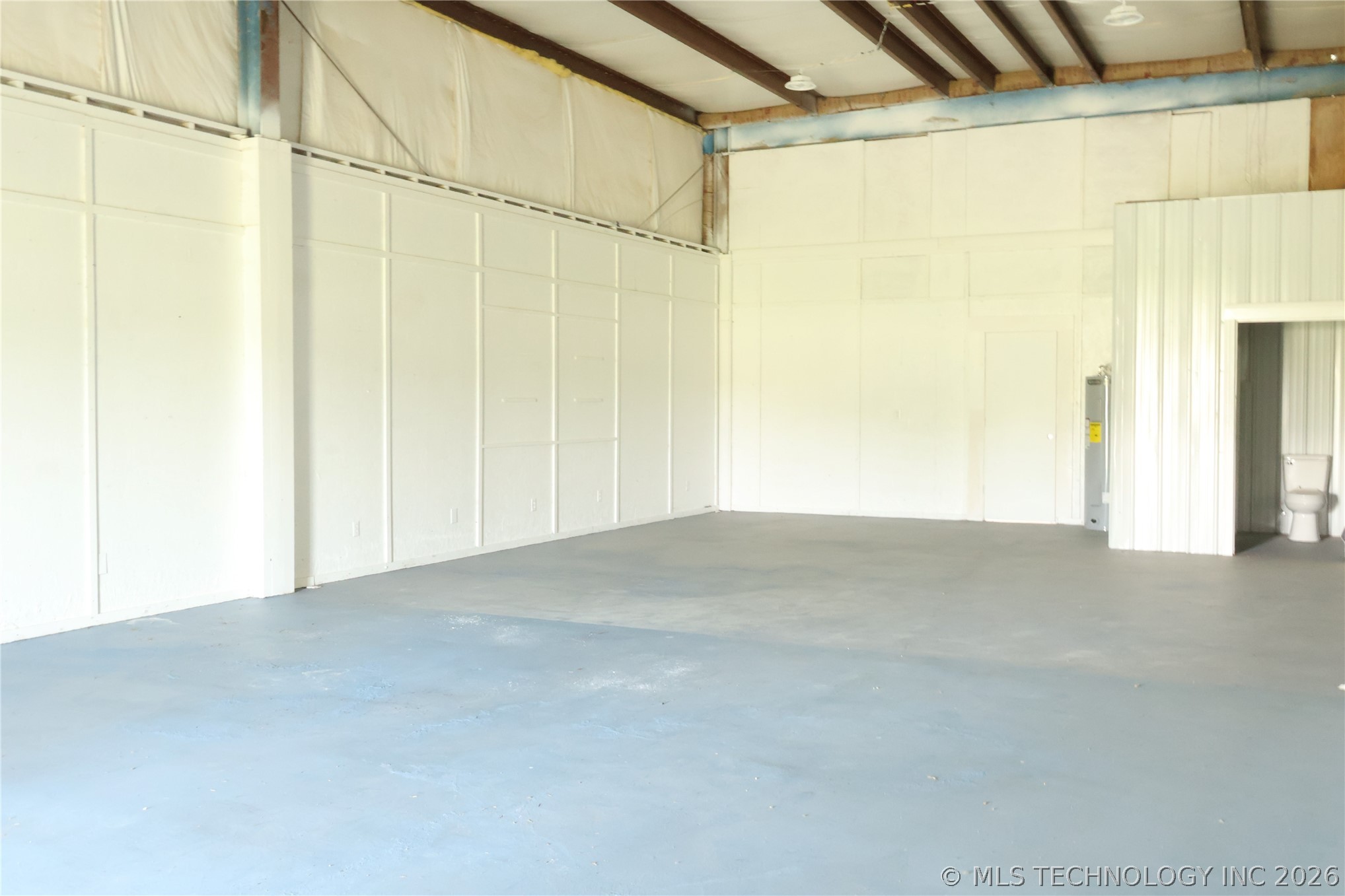5577 W 630 Road Property Photo 23