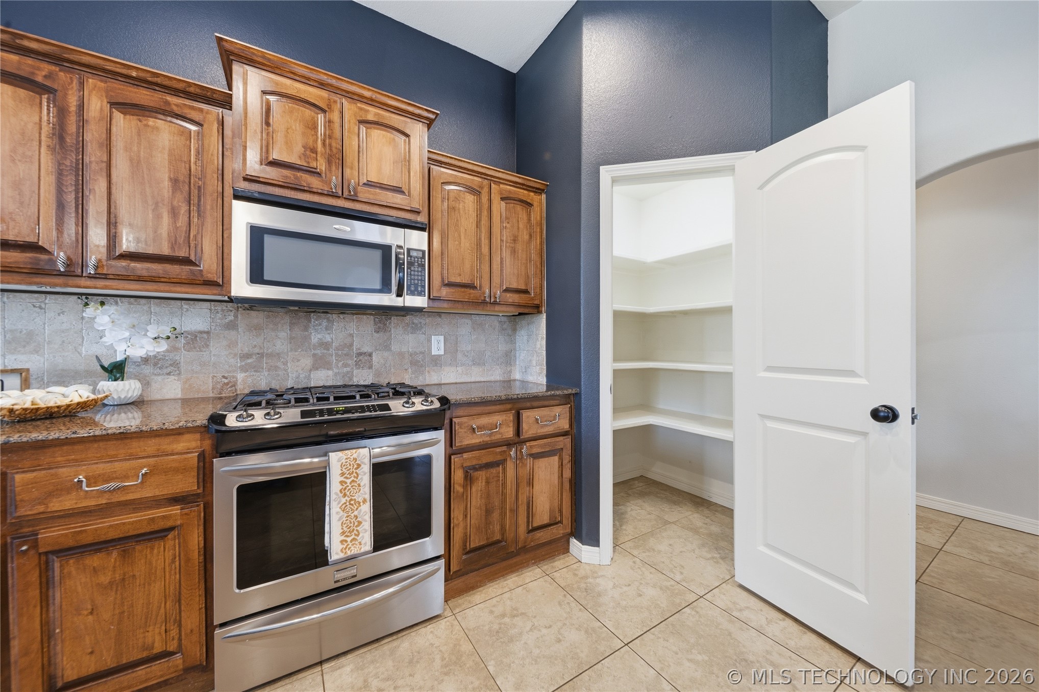 3608 S 16th Street Property Photo 8