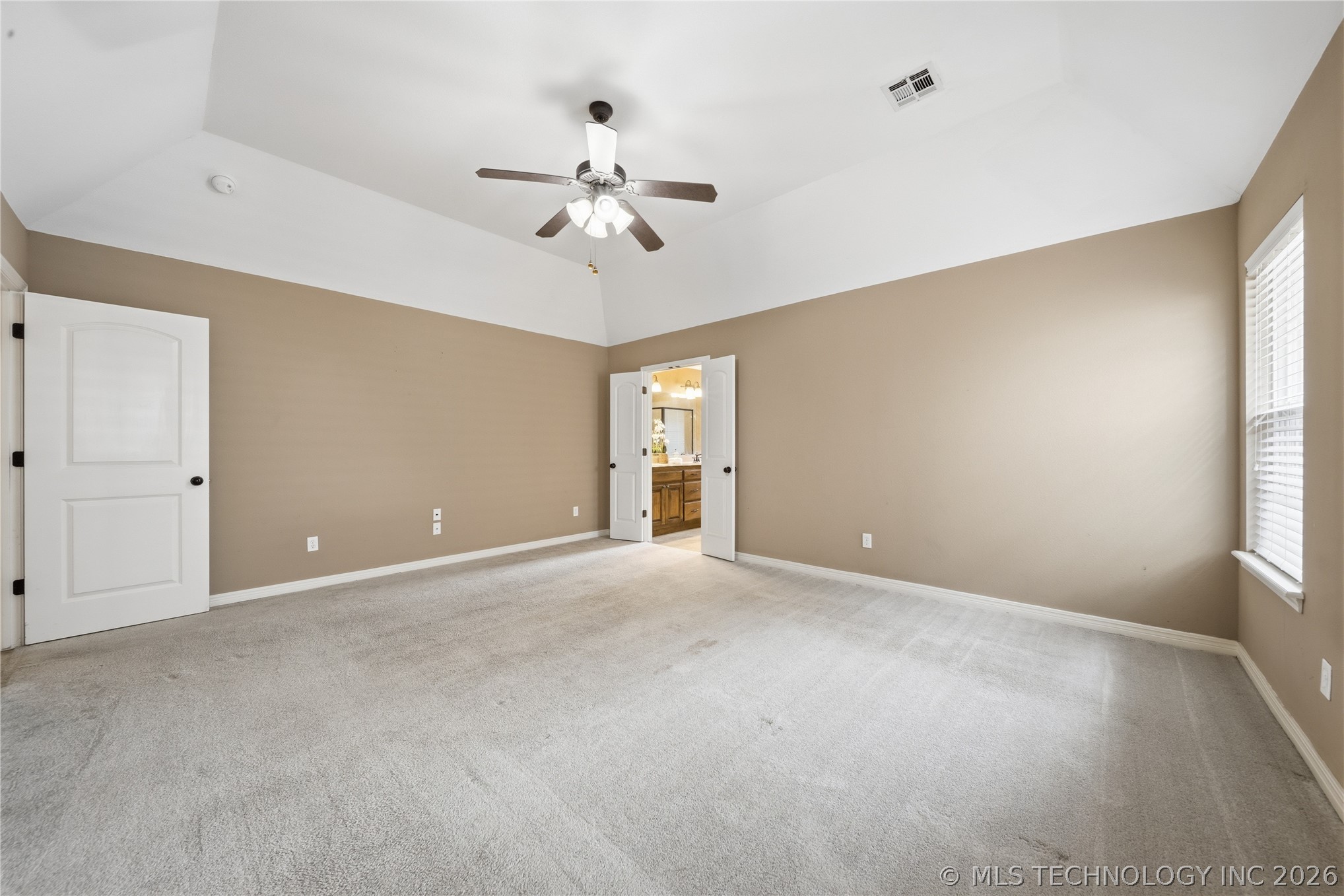 3608 S 16th Street Property Photo 12