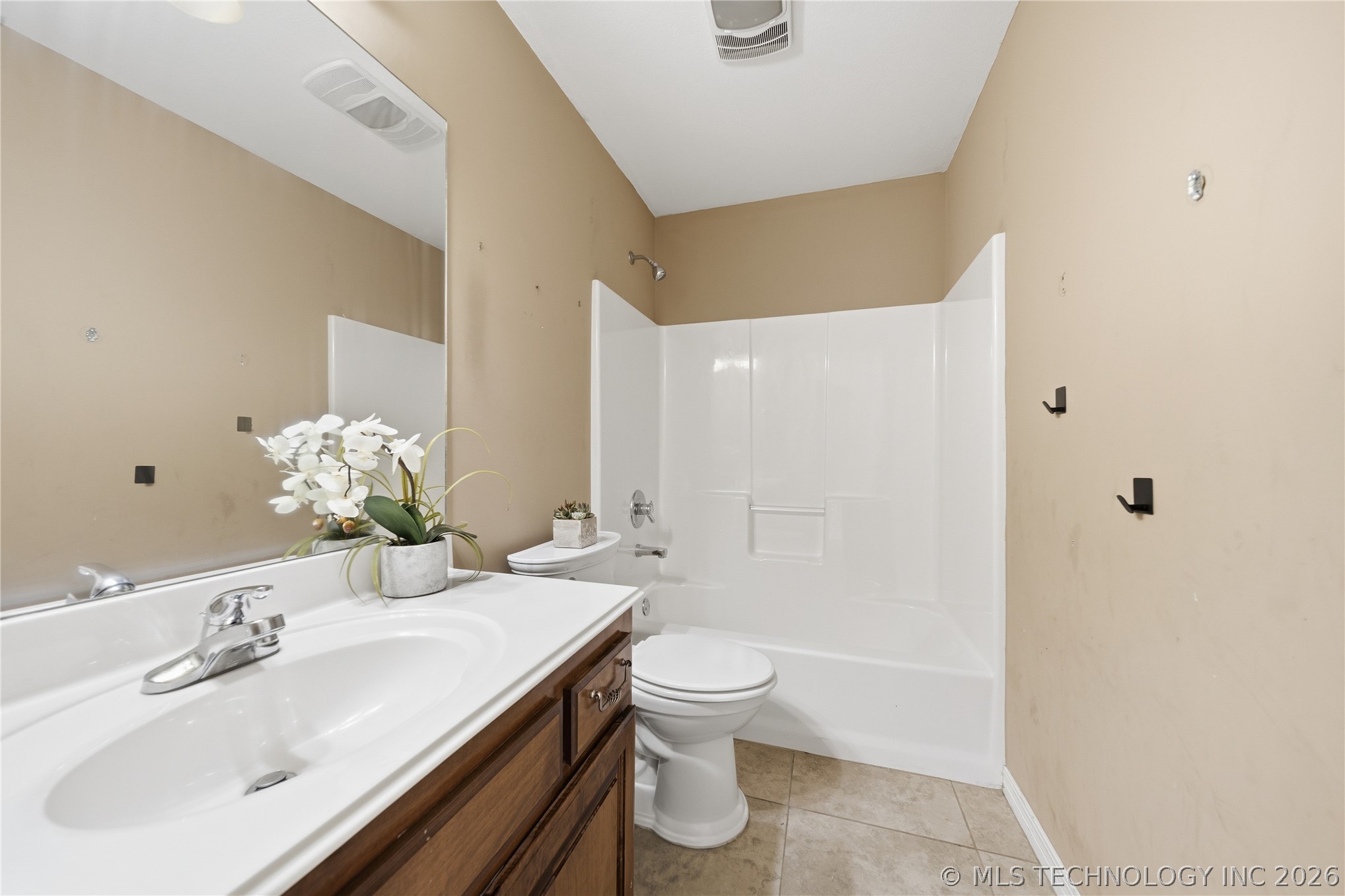 3608 S 16th Street Property Photo 23