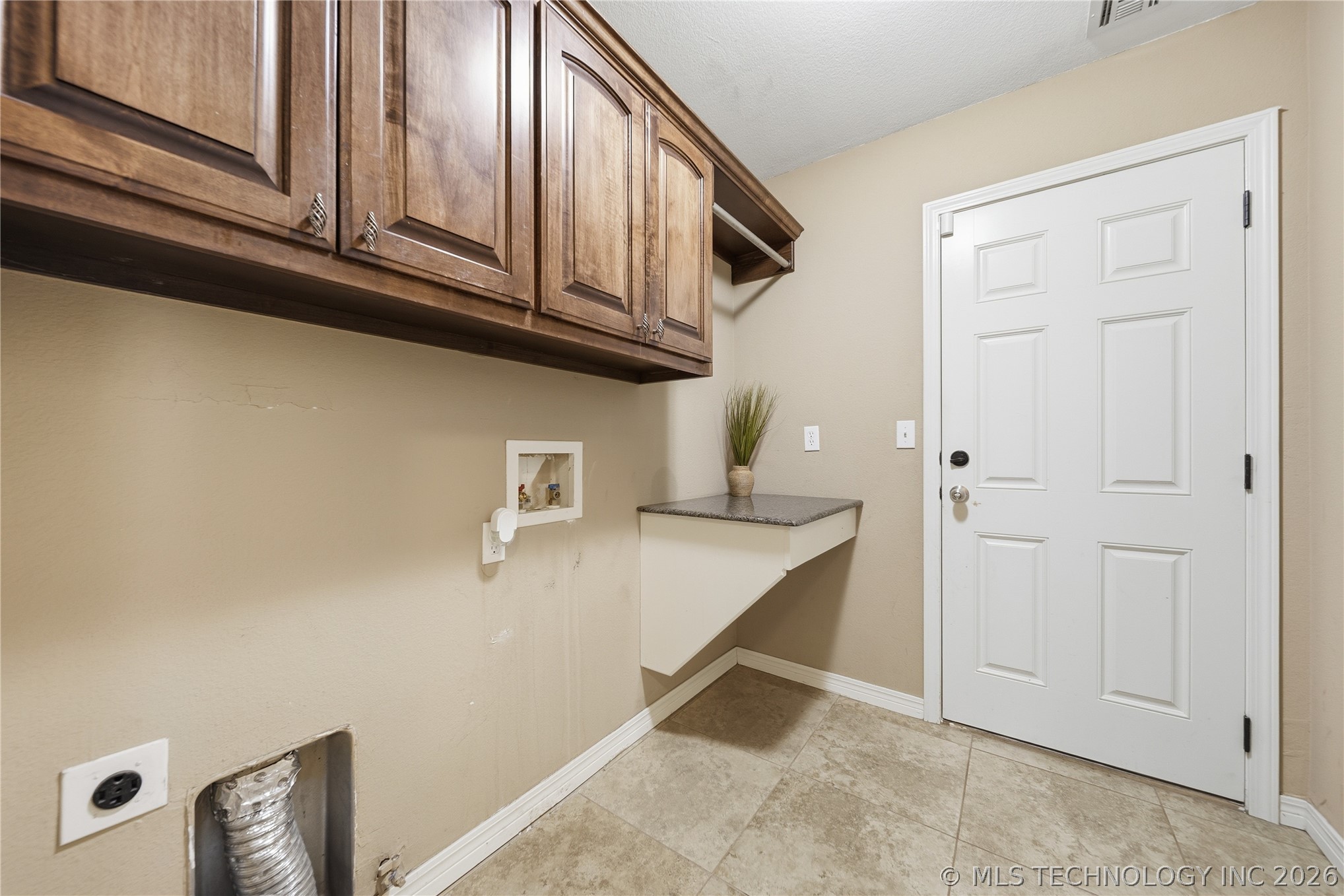 3608 S 16th Street Property Photo 24