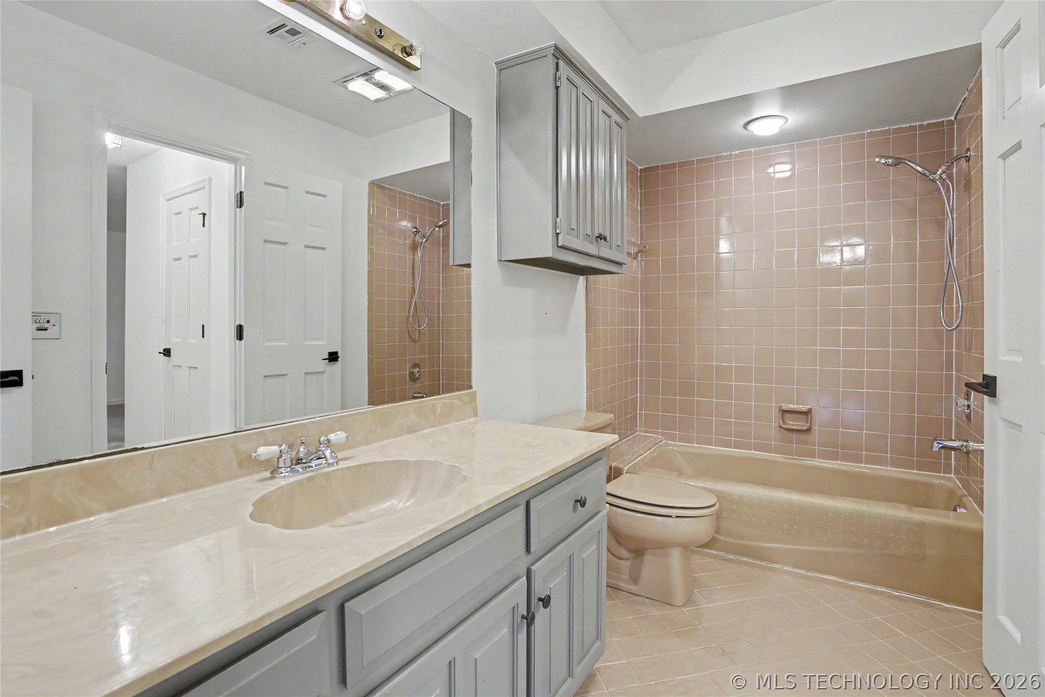 6310 S Pittsburg Avenue Property Photo 33