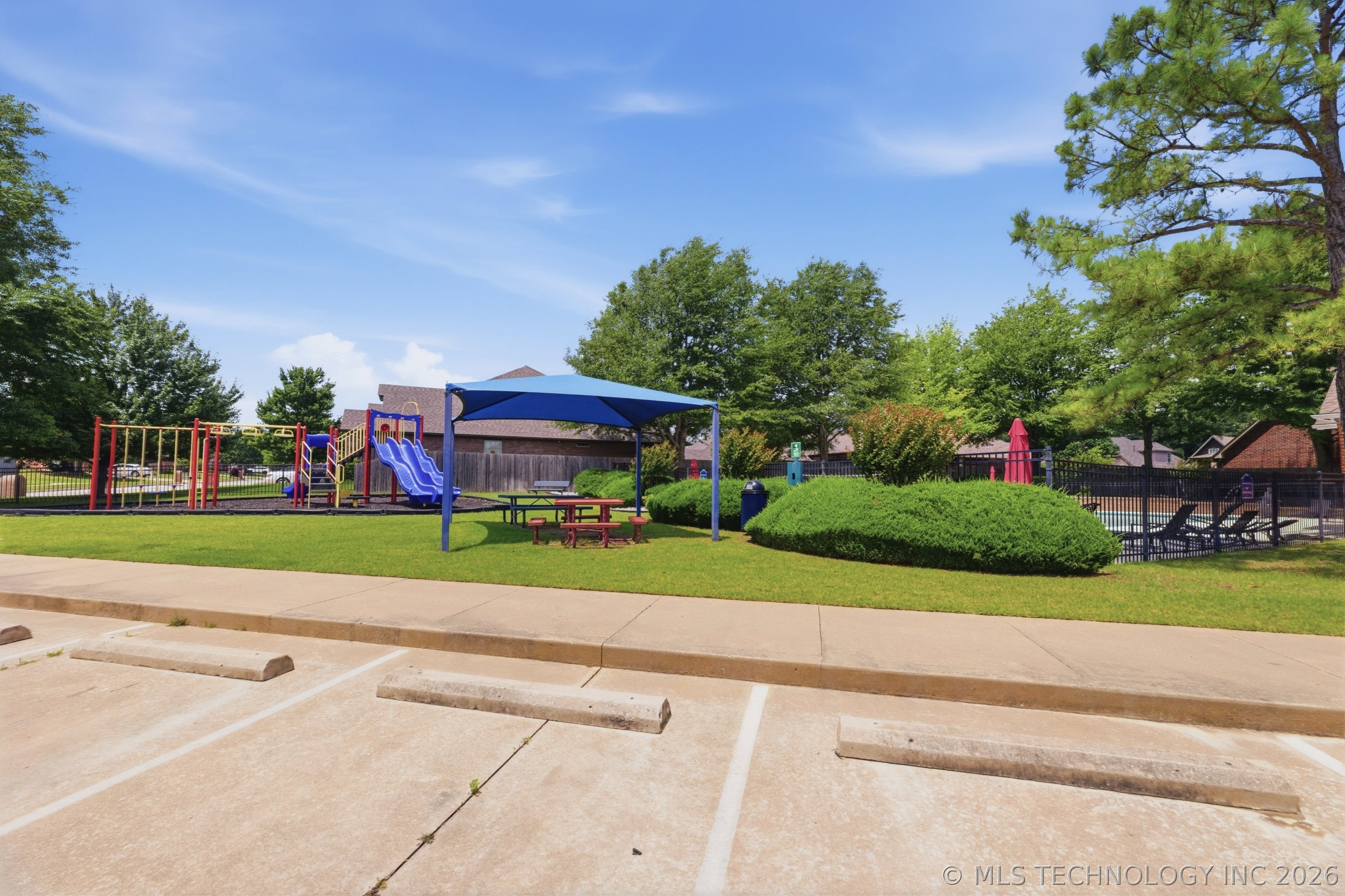 14257 S Delaware Place Property Photo 41