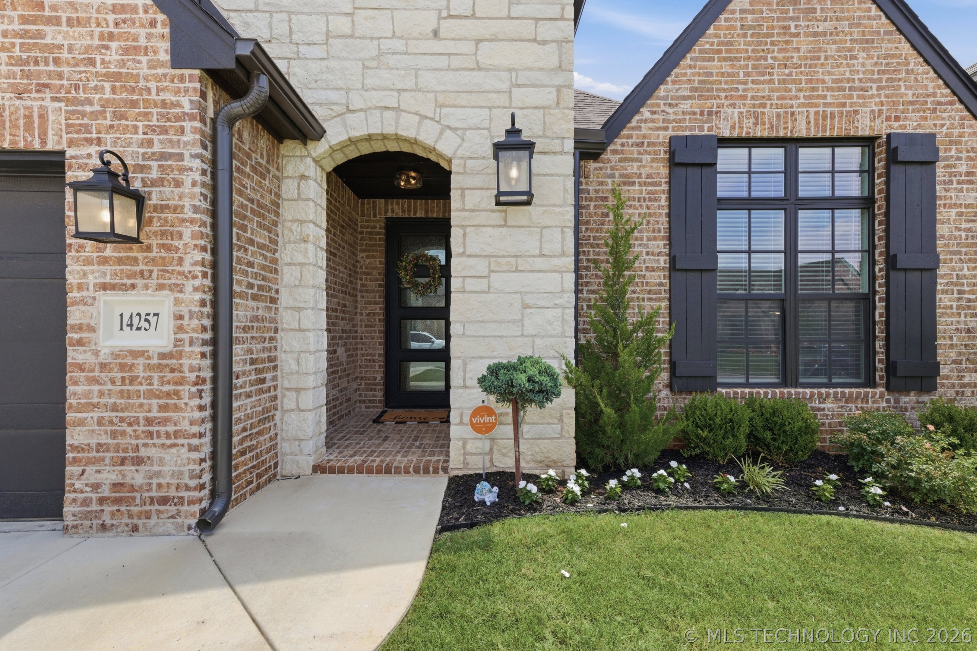 14257 S Delaware Place Property Photo 49
