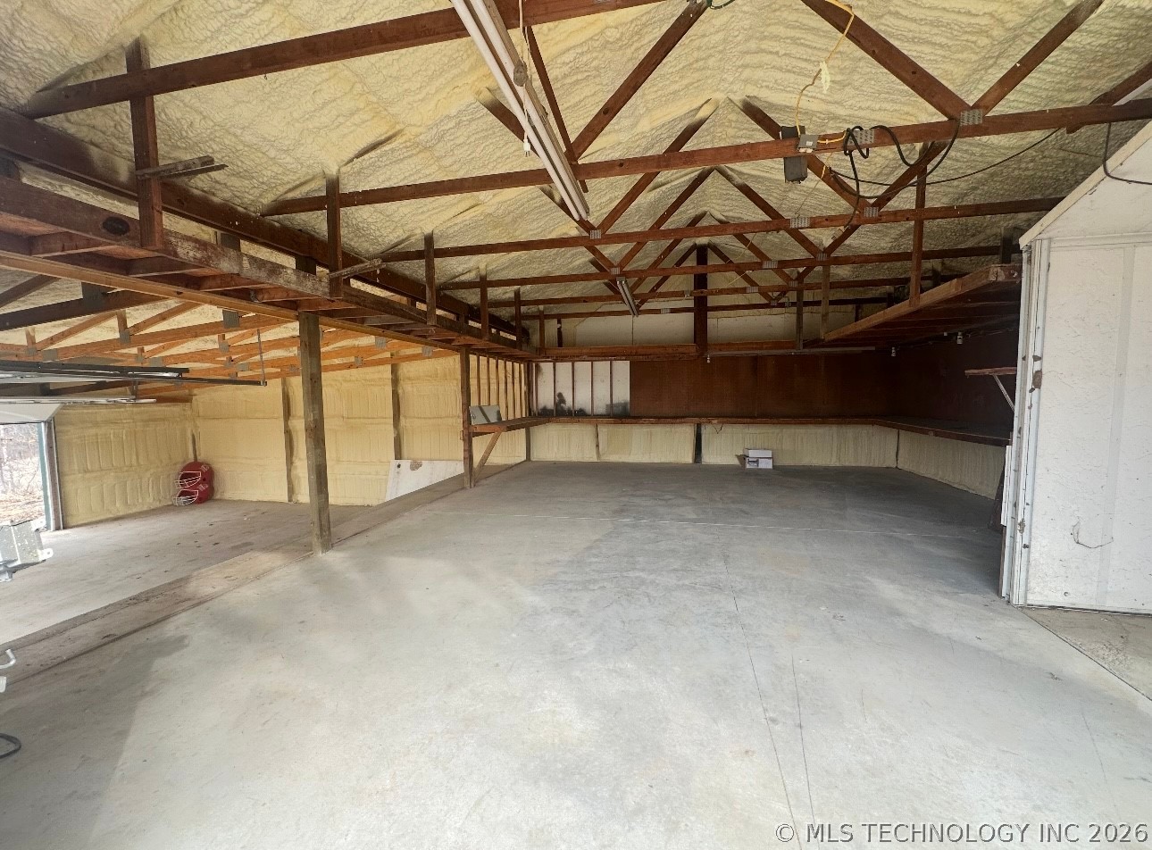 24055 E 760 Road Property Photo 4