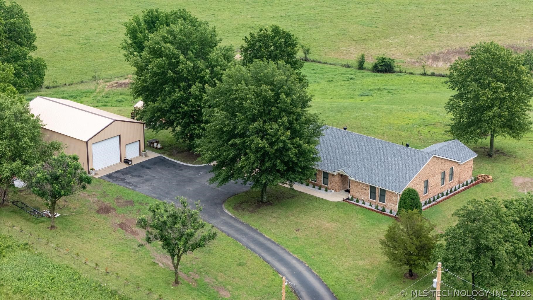 29498 S 4520 Road Property Photo 1