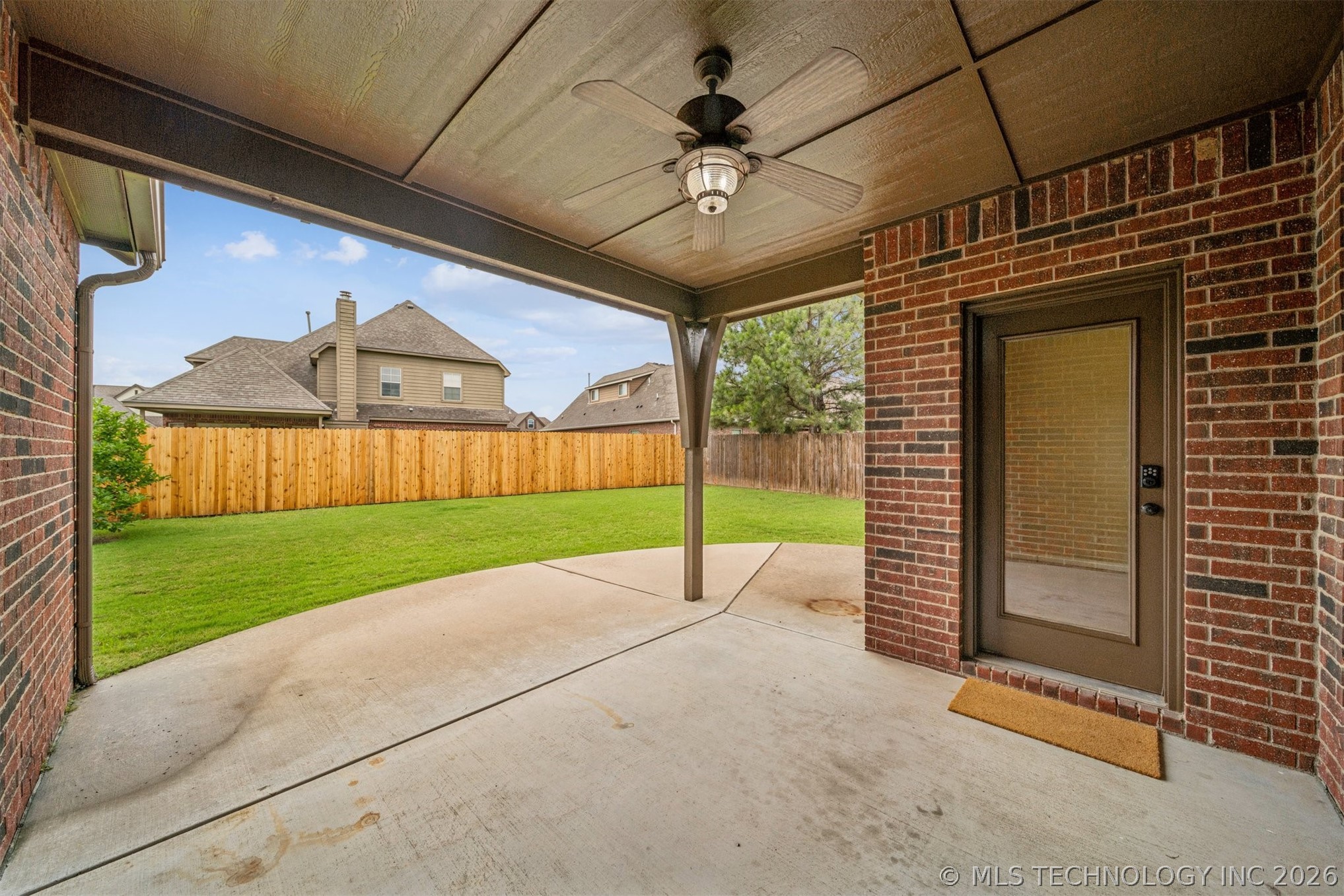 18610 E 42nd Place Property Photo 48
