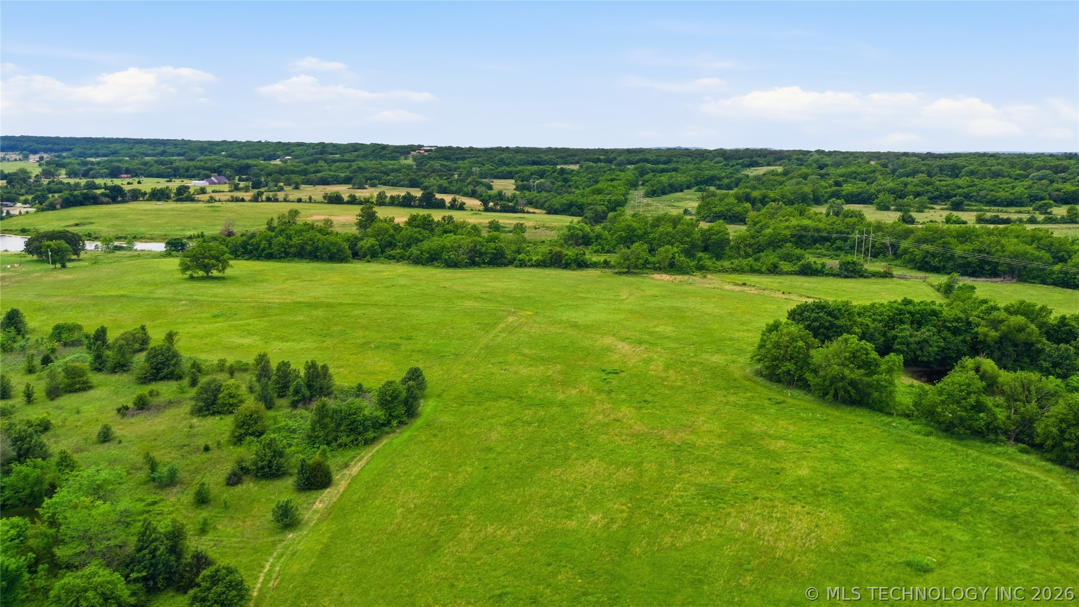 4200 Road Property Photo 1