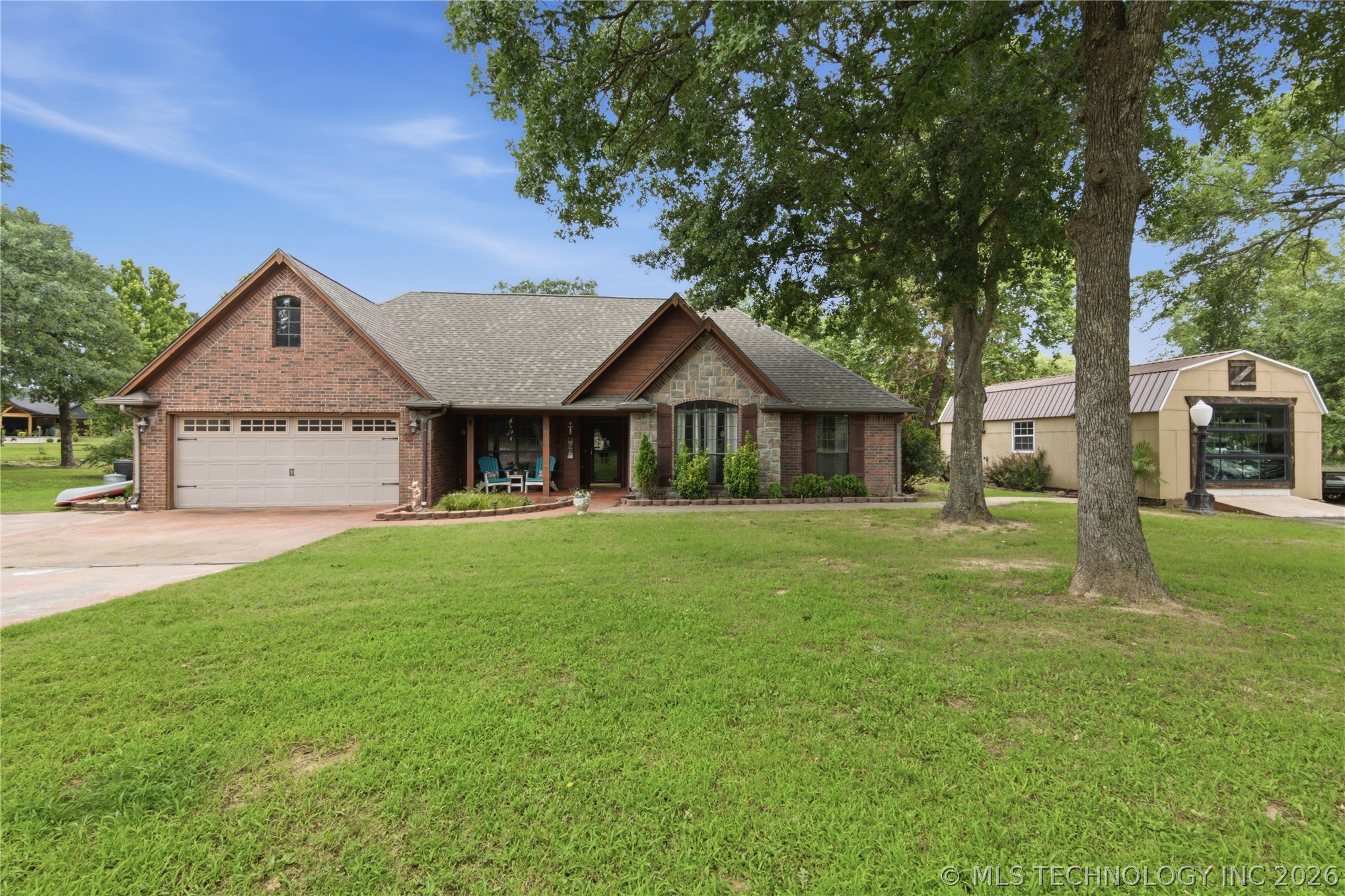 61 Hummingbird Lane